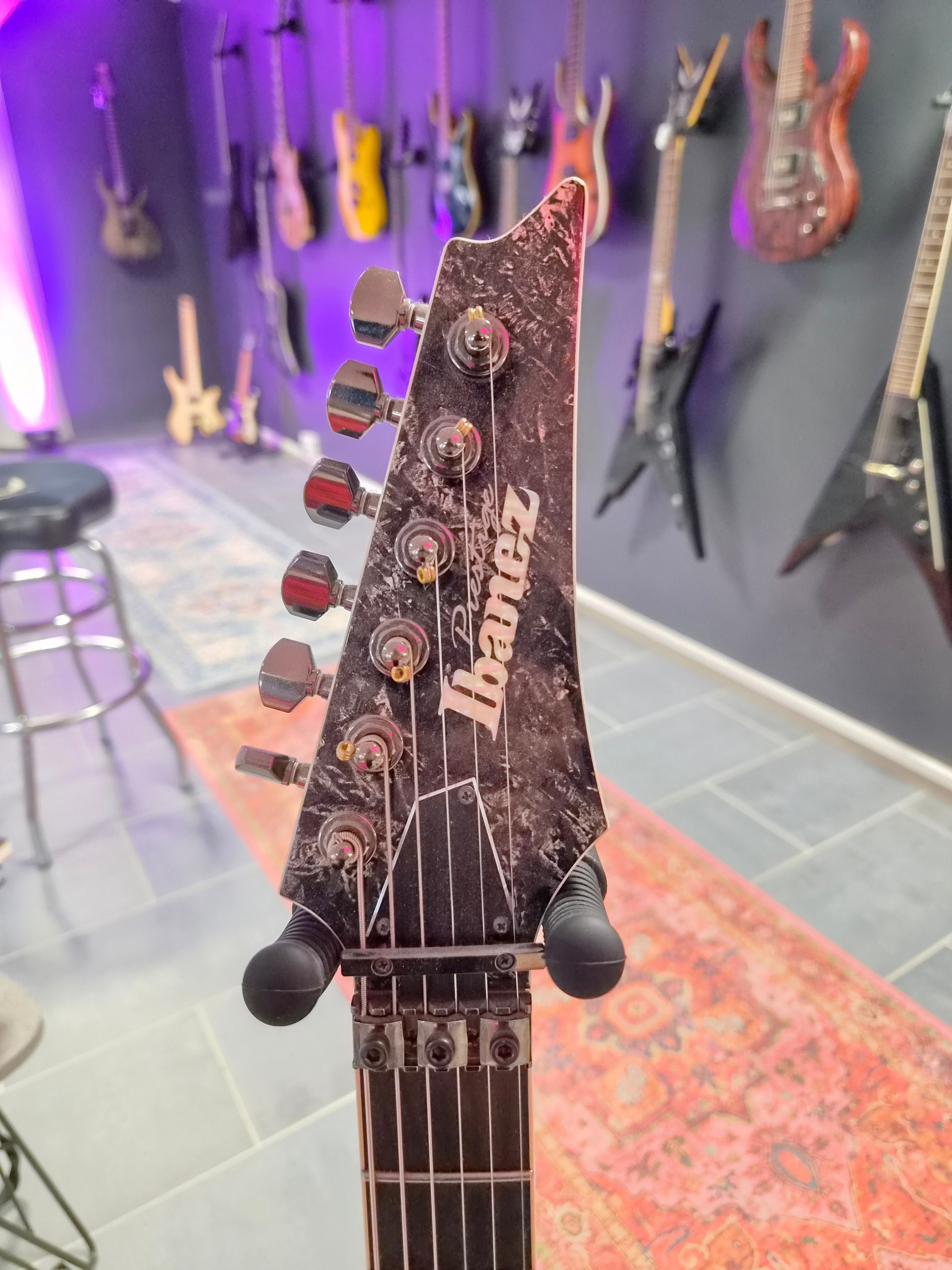 Ibanez RG5320R-CSW Prestige