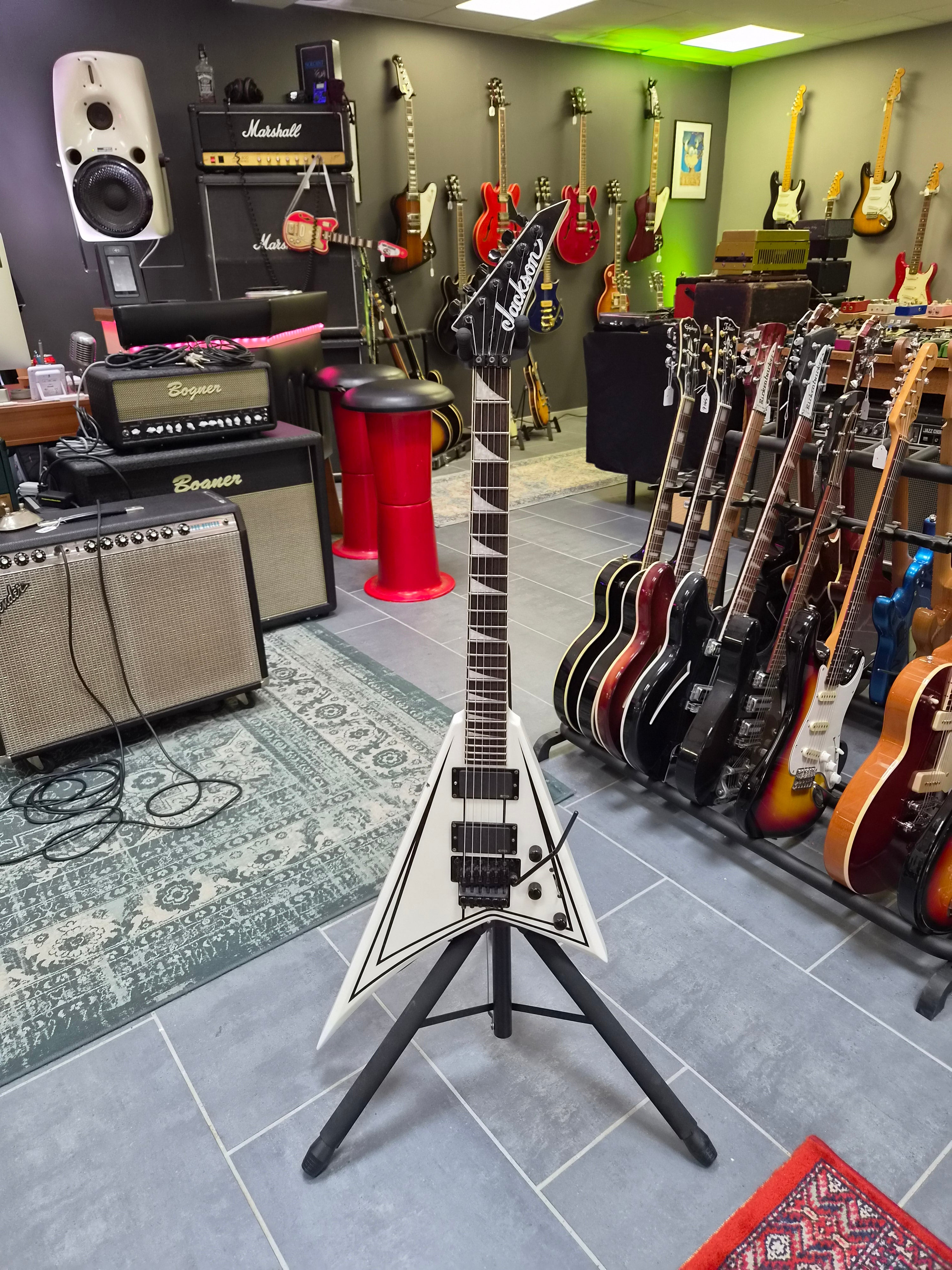 Jackson RRXMG White