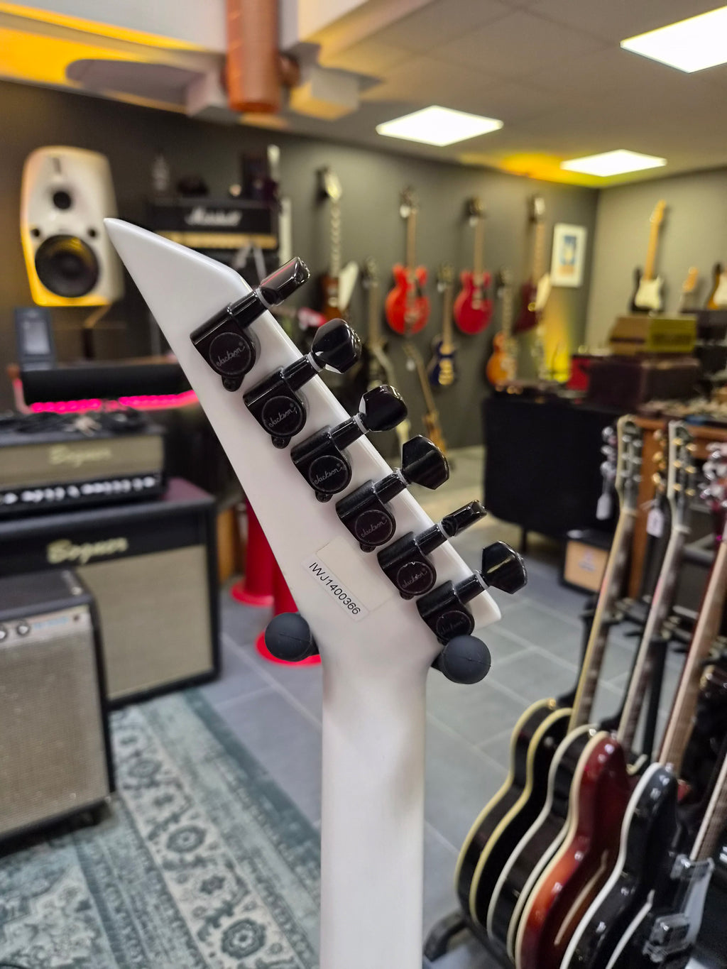 Jackson RRXMG White