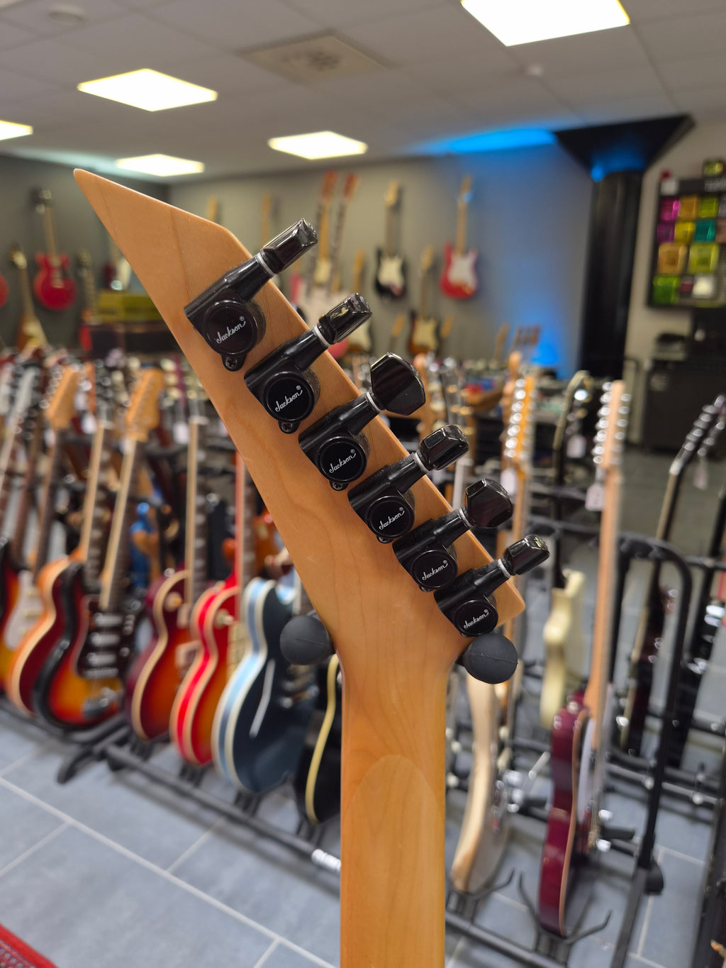 Charvel Model 4 Japan 1986