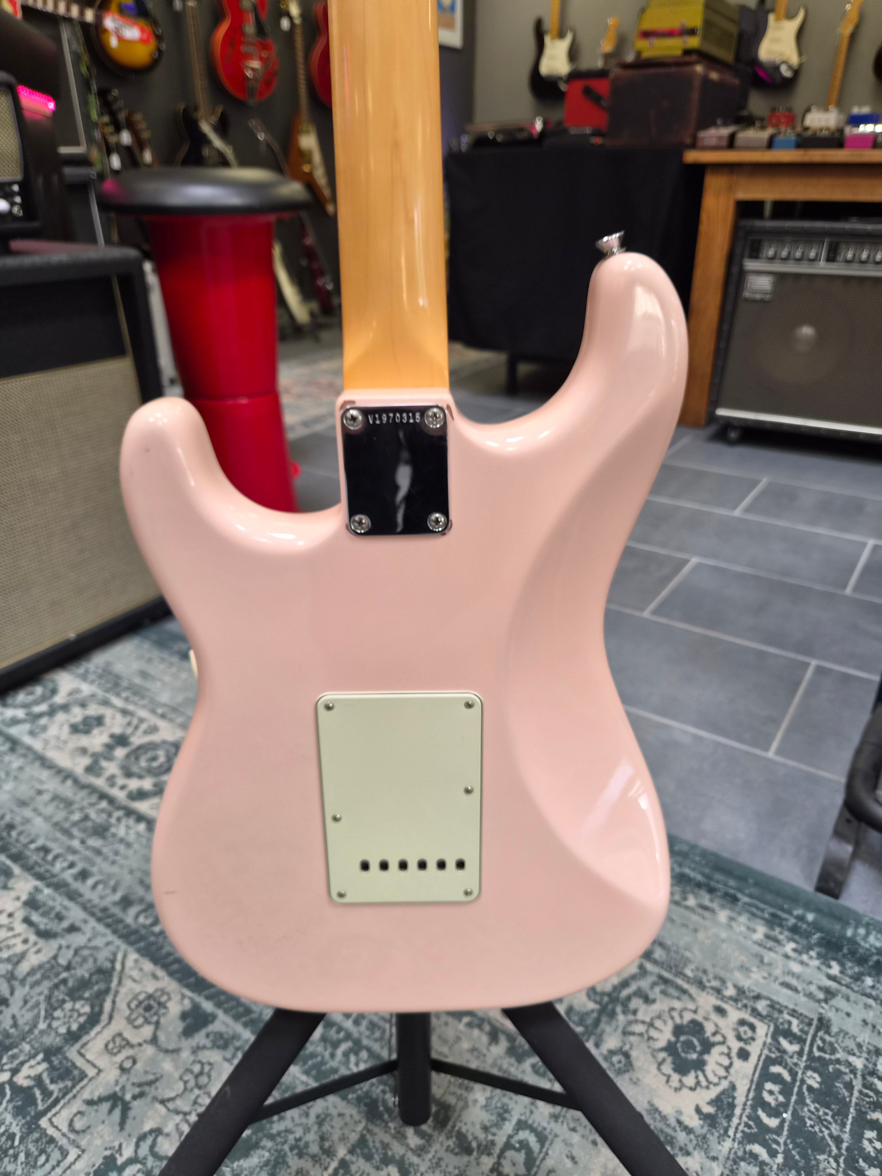Fender American Original 60s Stratocaster 2019 Shell Pink