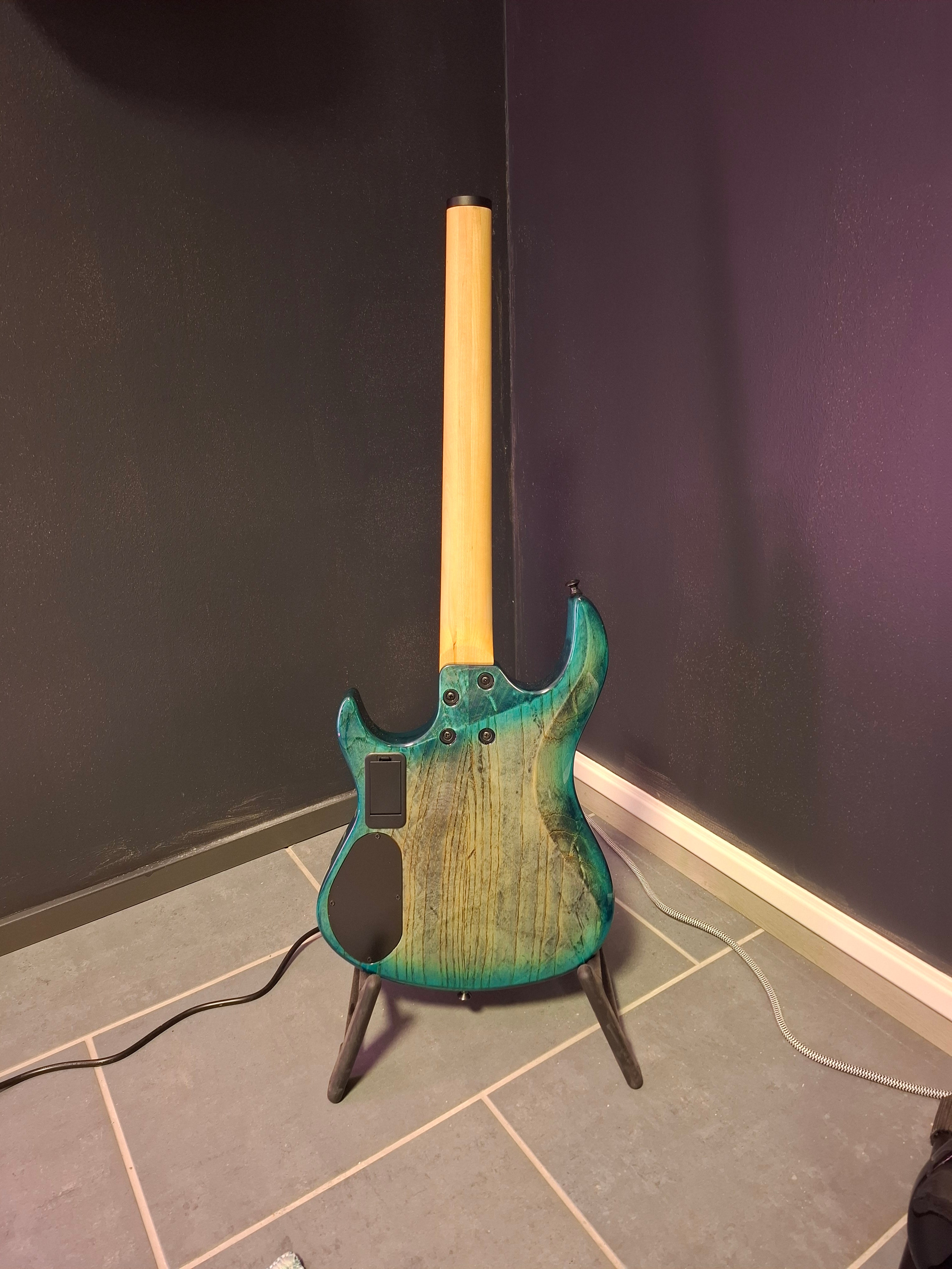Kiesel Osiris O6 2018
