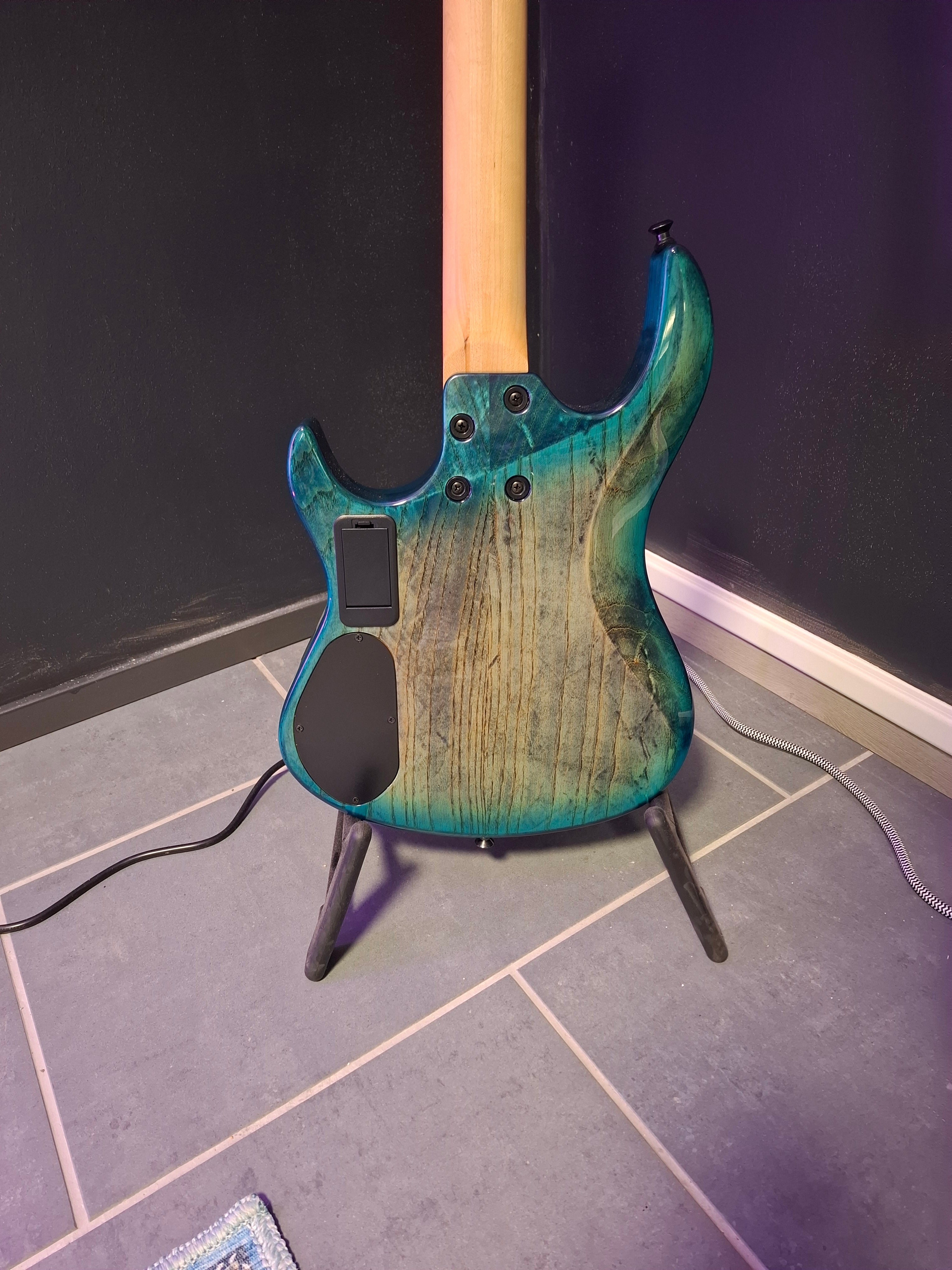 Kiesel Osiris O6 2018