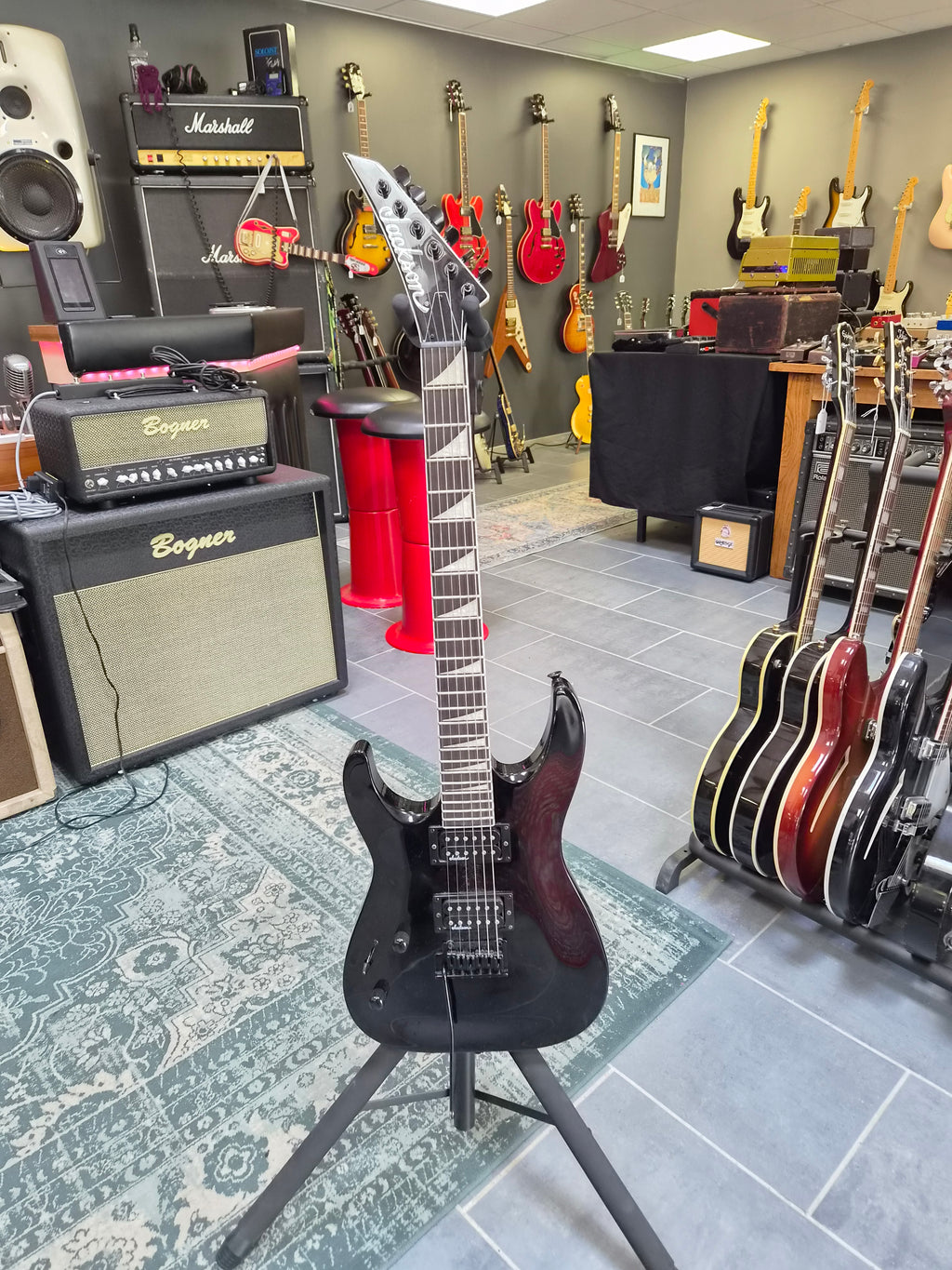 Jackson JS22L Dinky Archtop Lefty