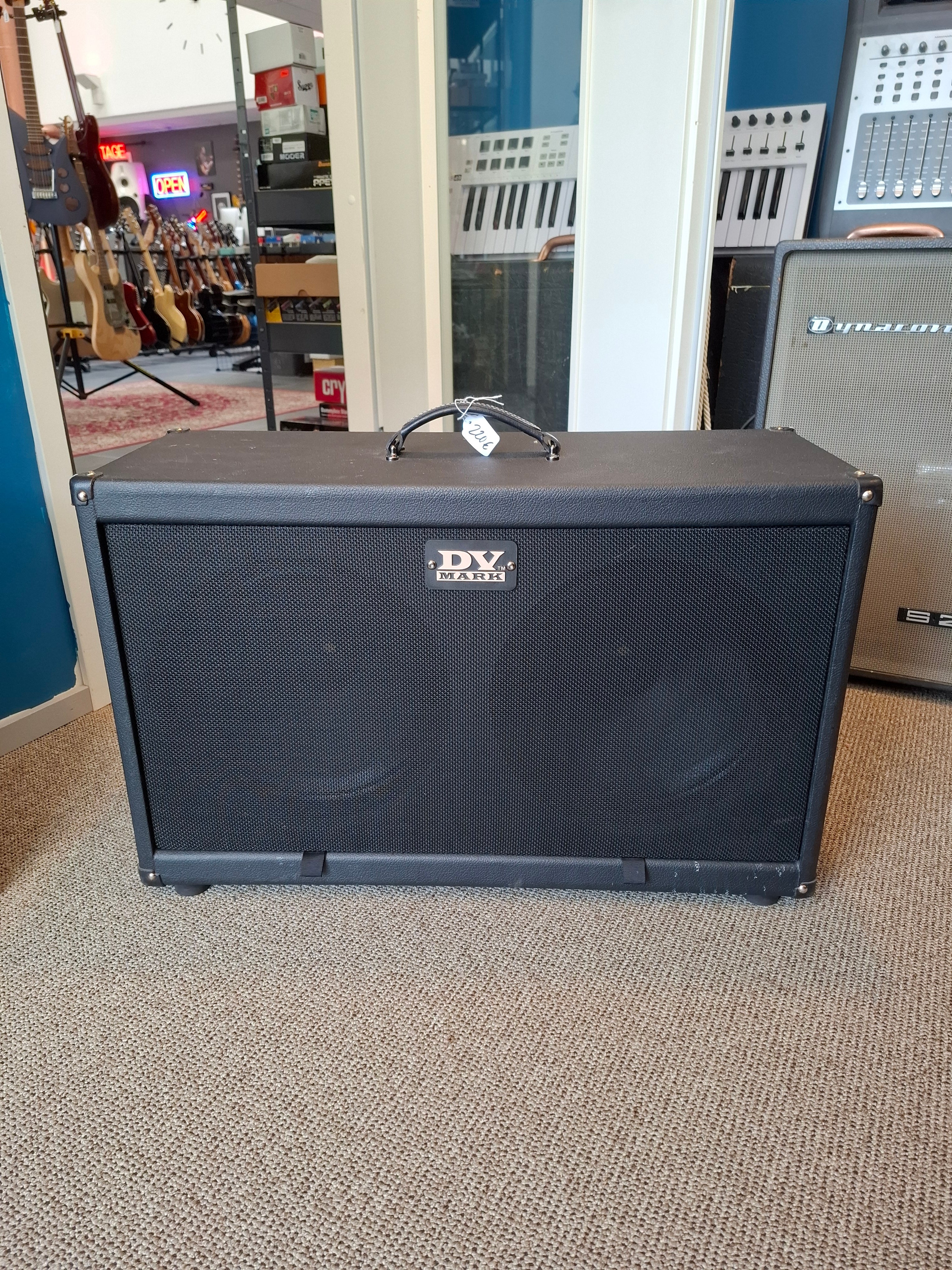 DV Mark Neoclassic 212