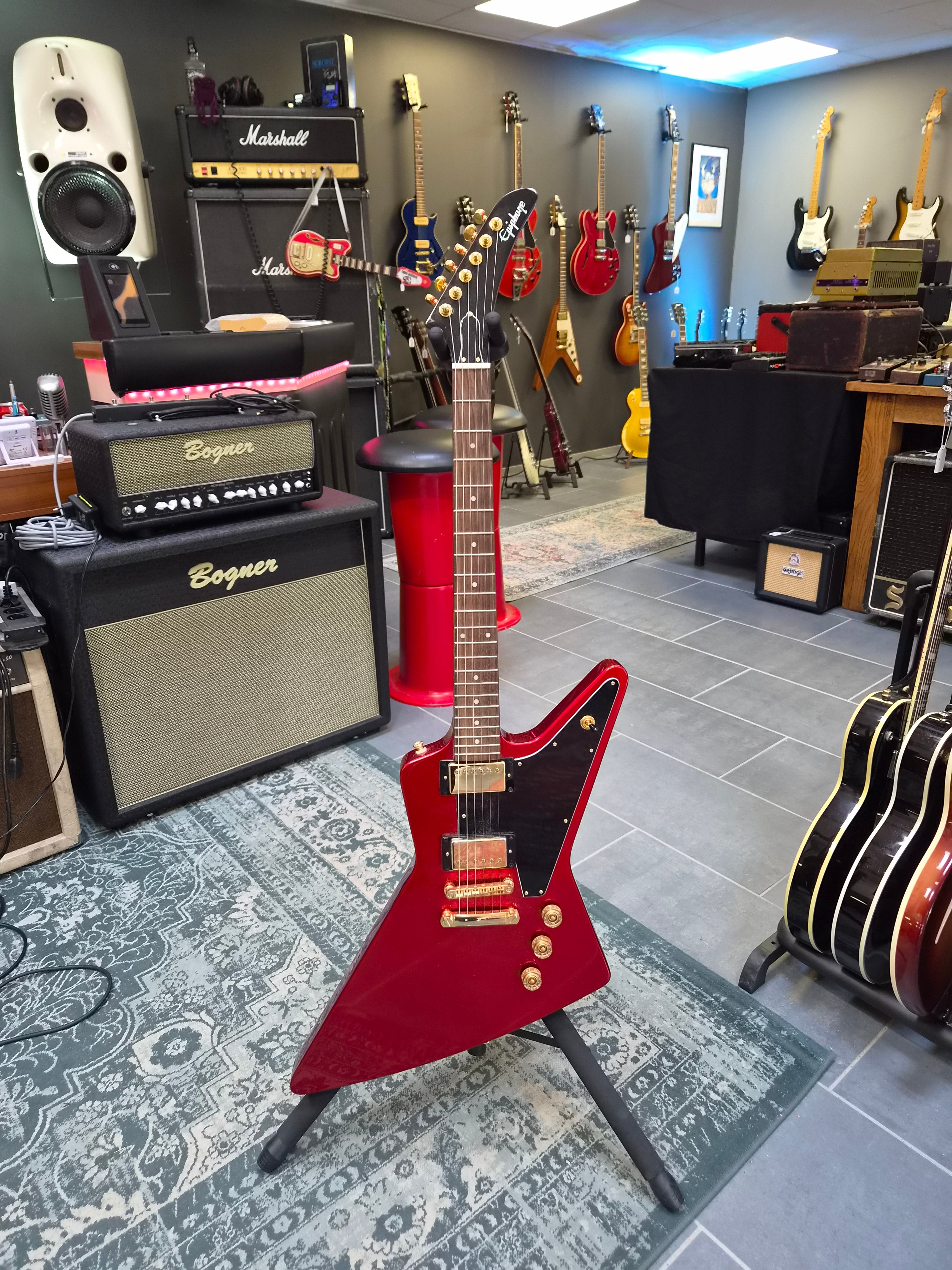 Epiphone Explorer Ruby Red Metallic