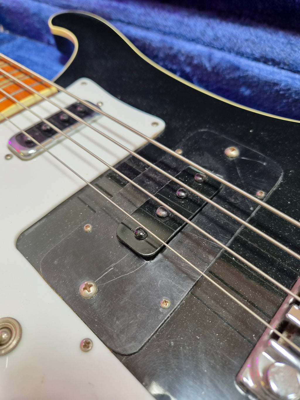 Rickenbacker 4001 1977 Jetglo Lefty