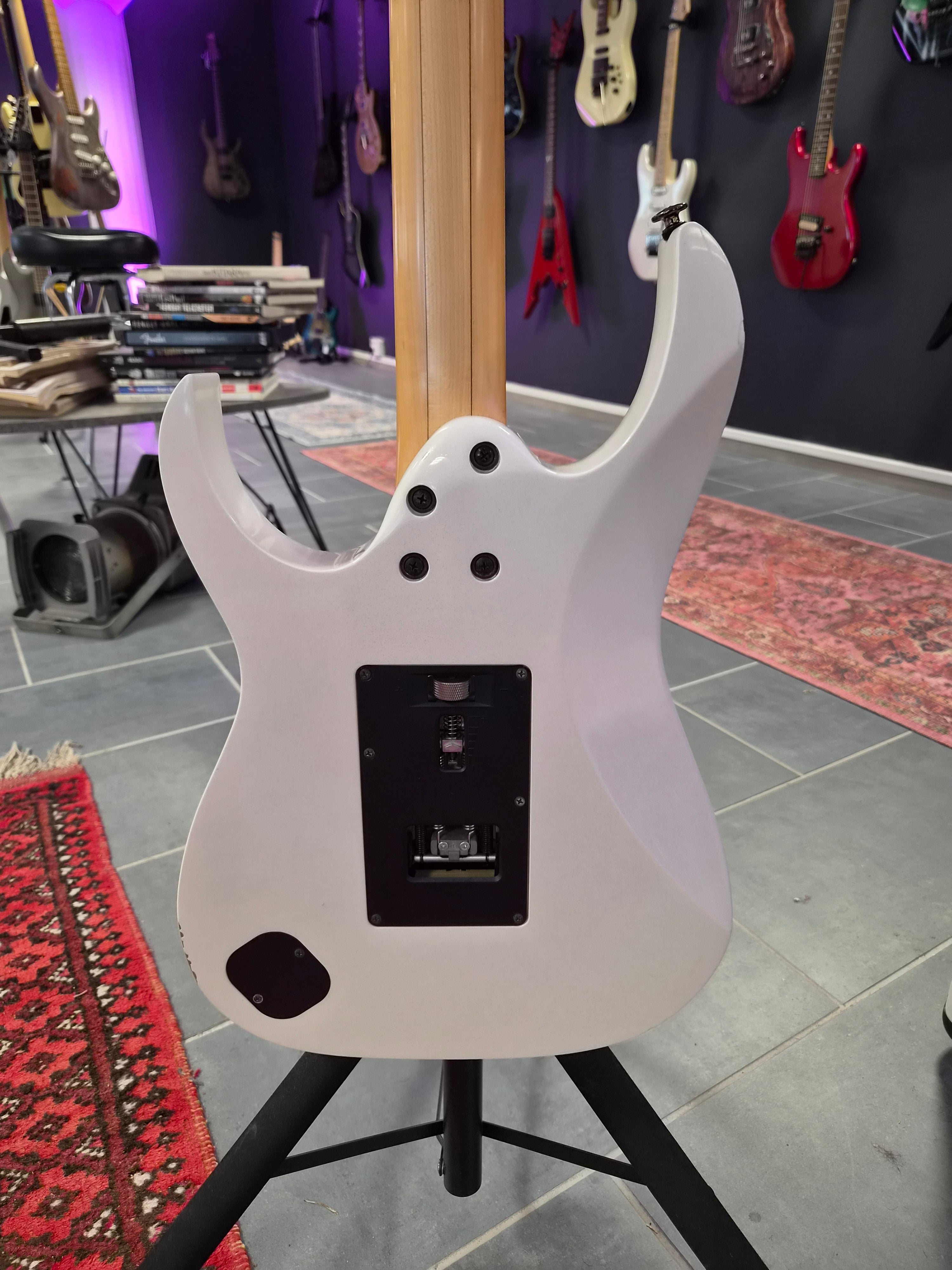 Ibanez Prestige RG2550Z Galaxy White Team J-craft