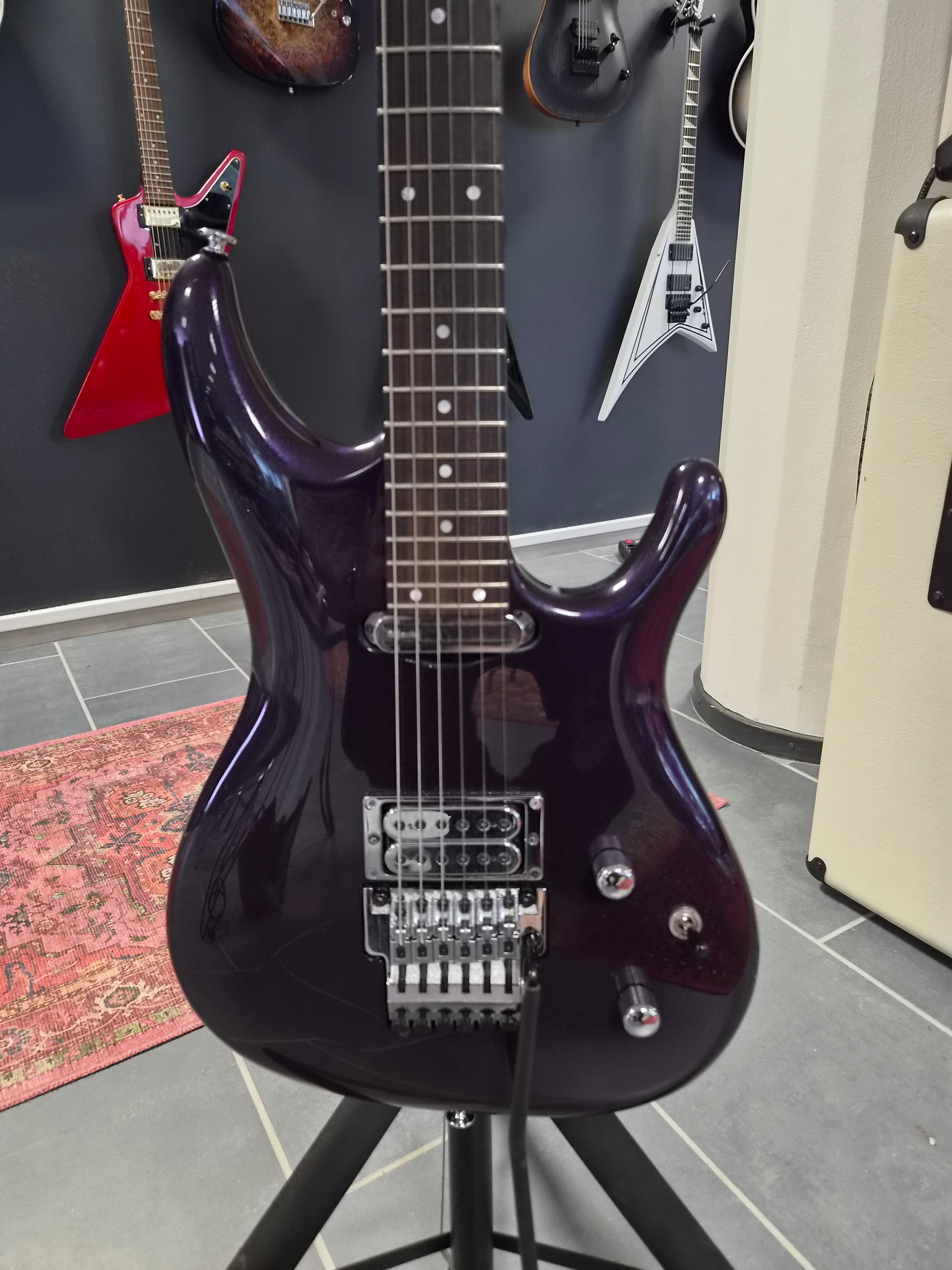 Ibanez JS2450-MCP Joe Satriani Signature Muscle Car Purple