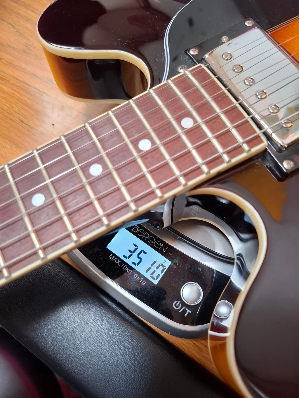 Tokai ES-60