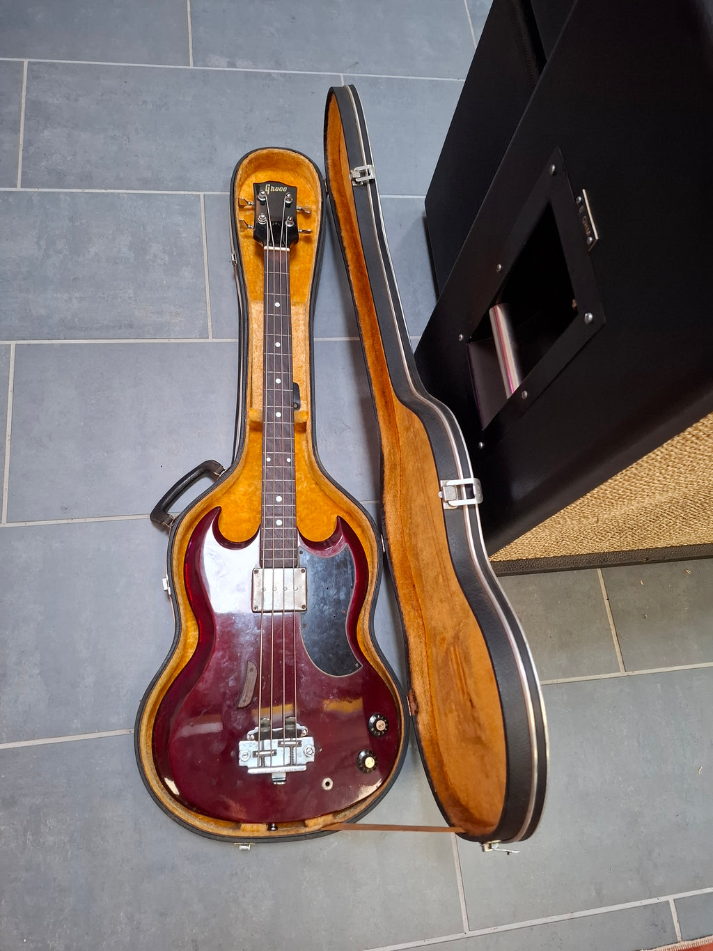 Greco EB-300 SG Fretless Bass 1970s