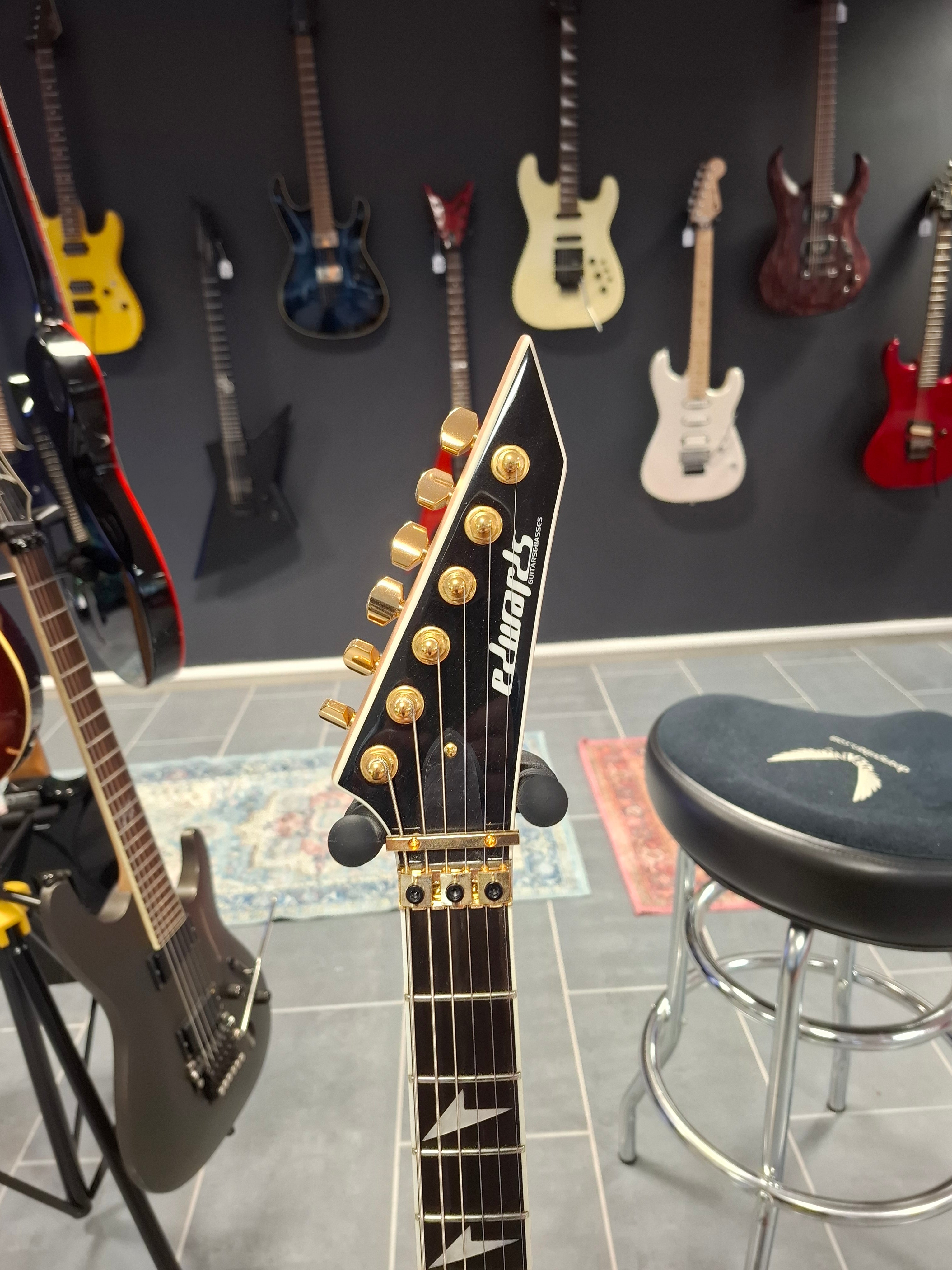 ESP Edwards E-ARROWHEAD
