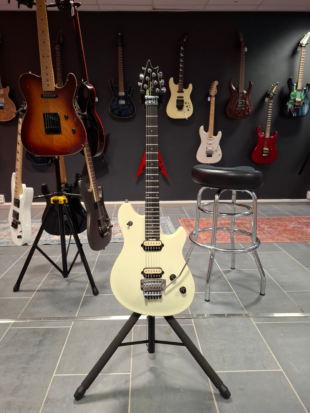 EVH Wolfgang Special Ivory