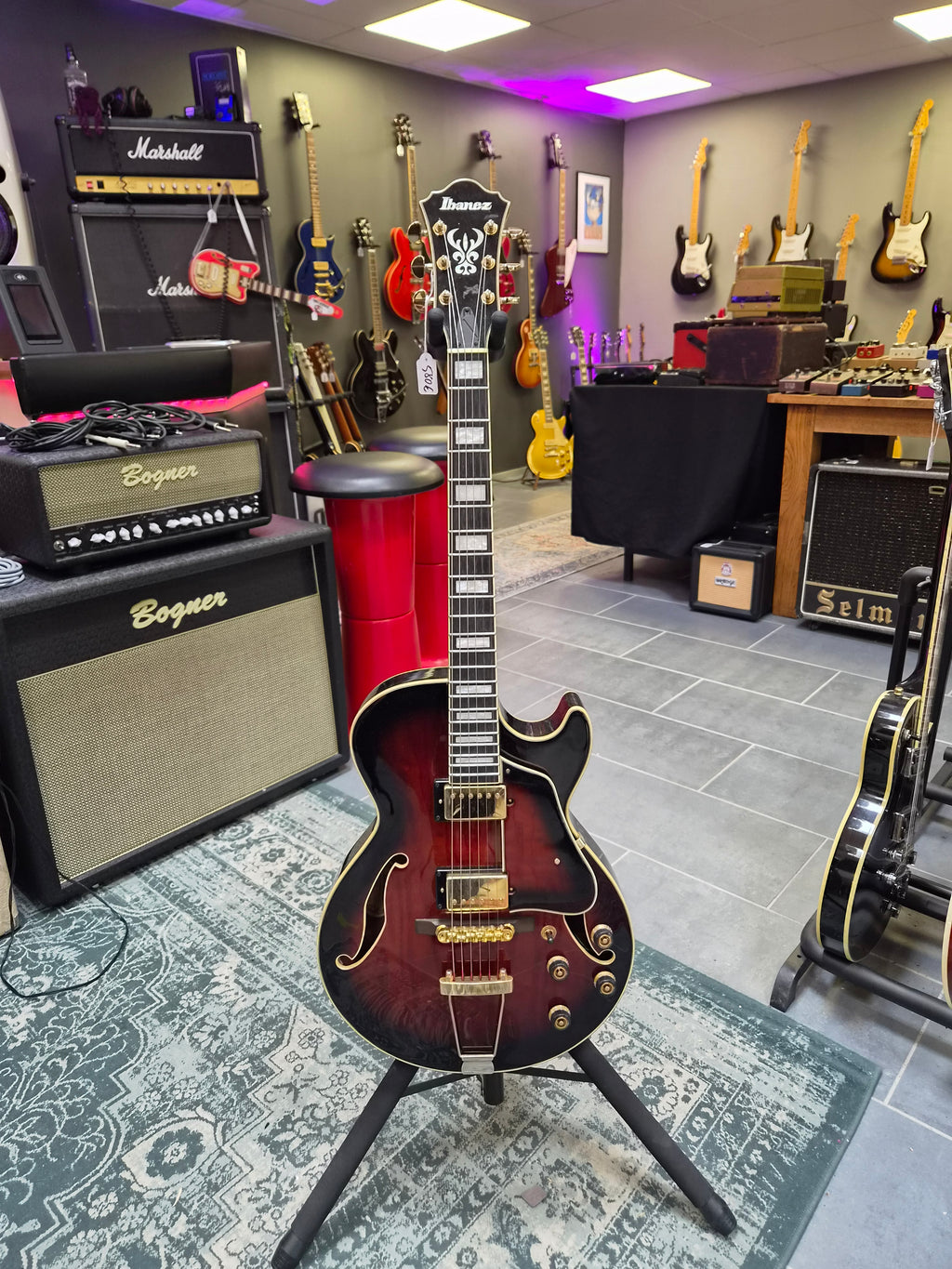 Ibanez AG95QA-DBS 5B-05