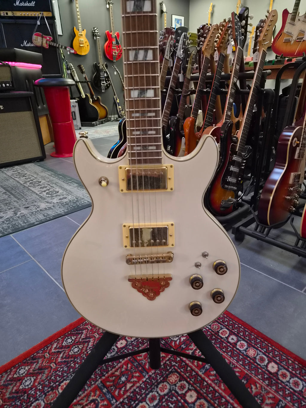 Ibanez Artist Series AS220 Ivory