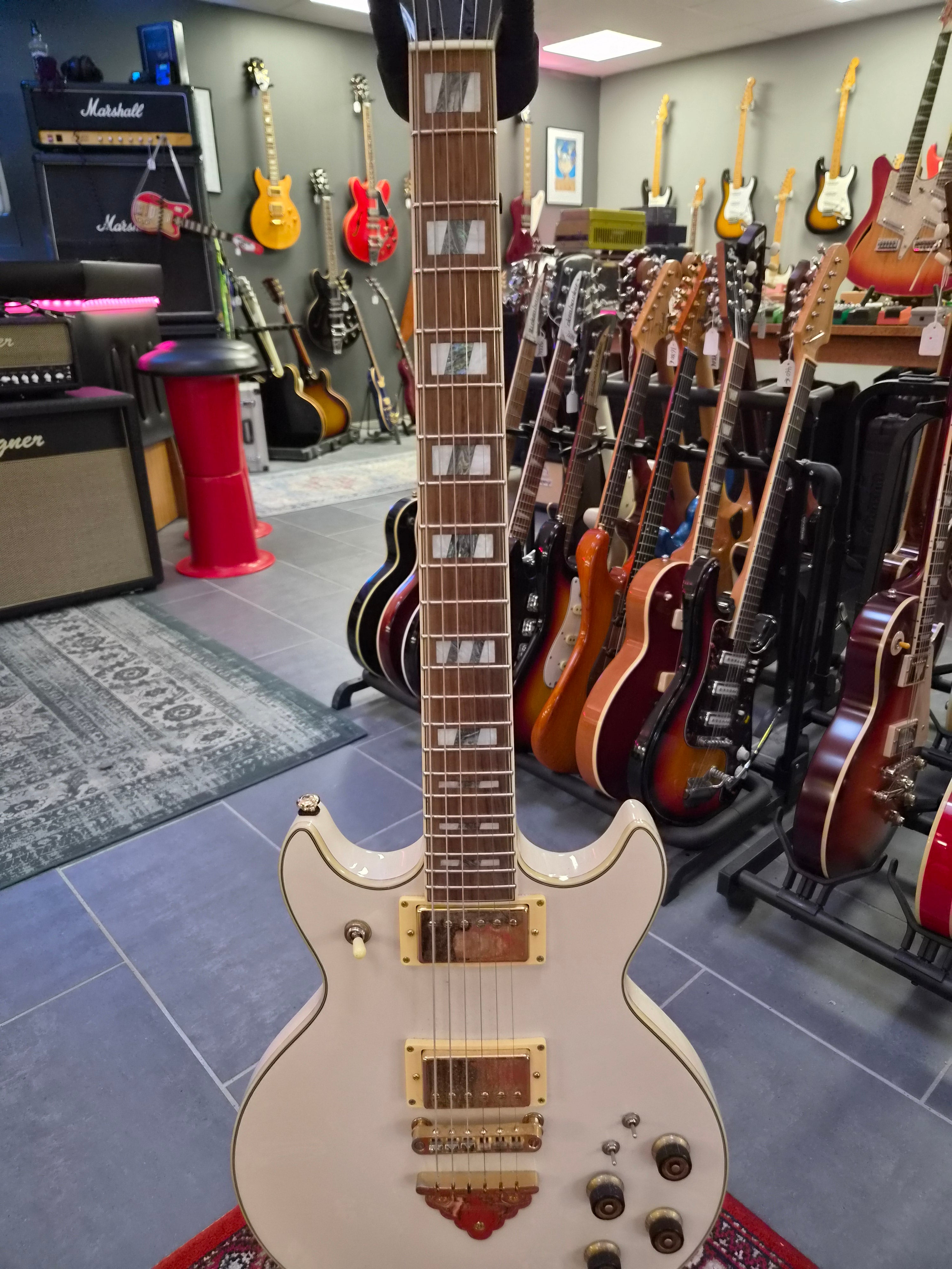 Ibanez Artist Series AS220 Ivory