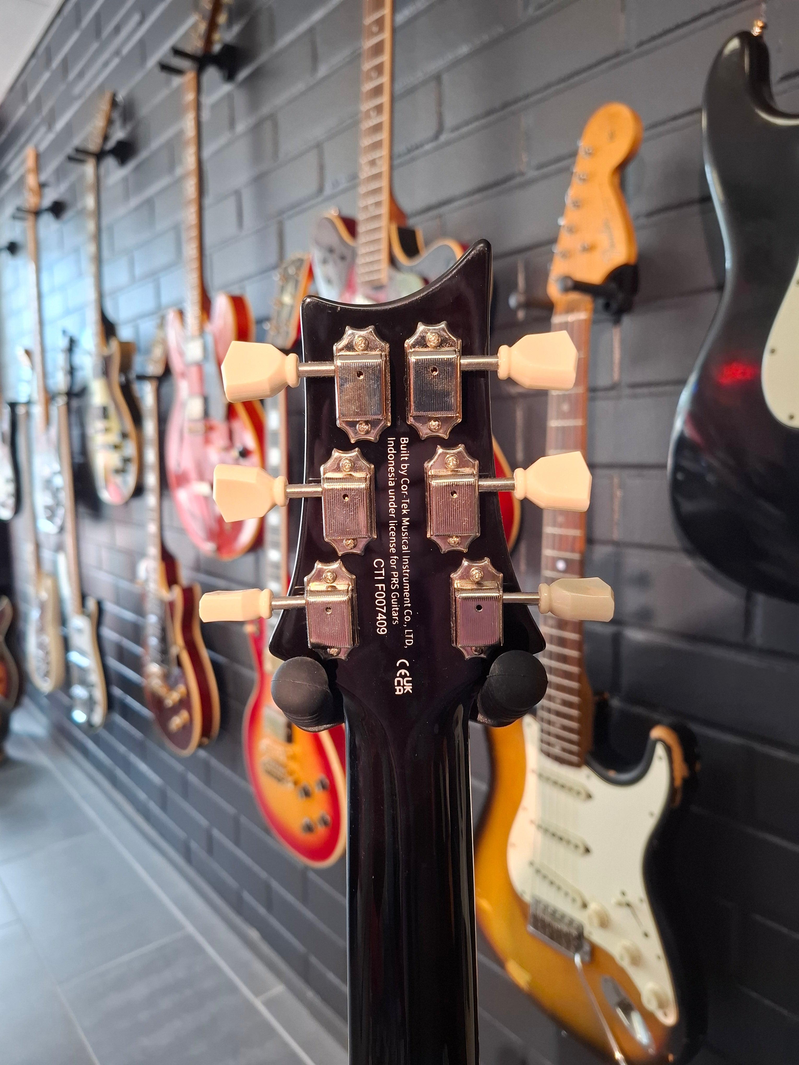 PRS SE McCarty 594 Black Gold Burst