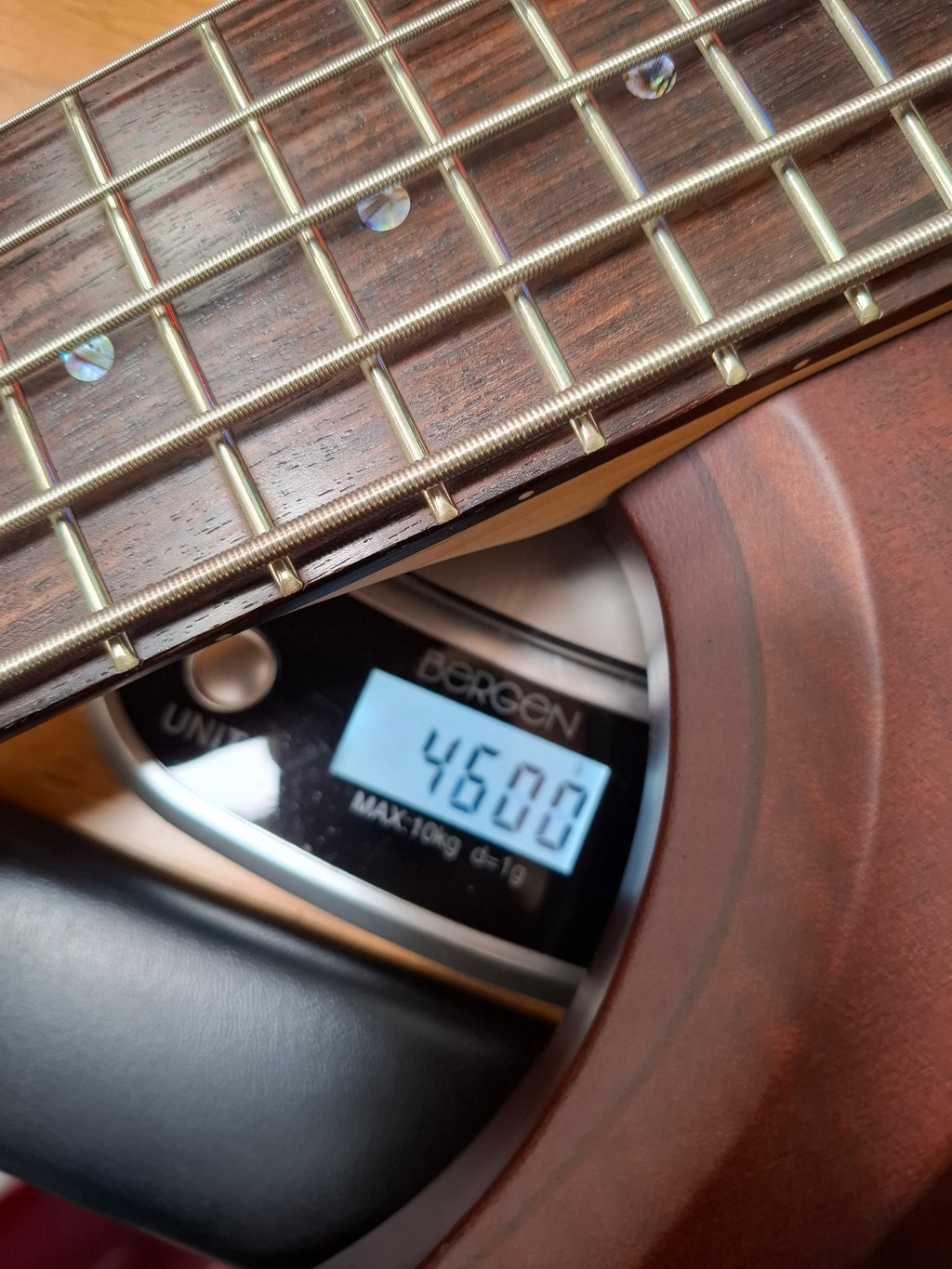 Ibanez BTB555