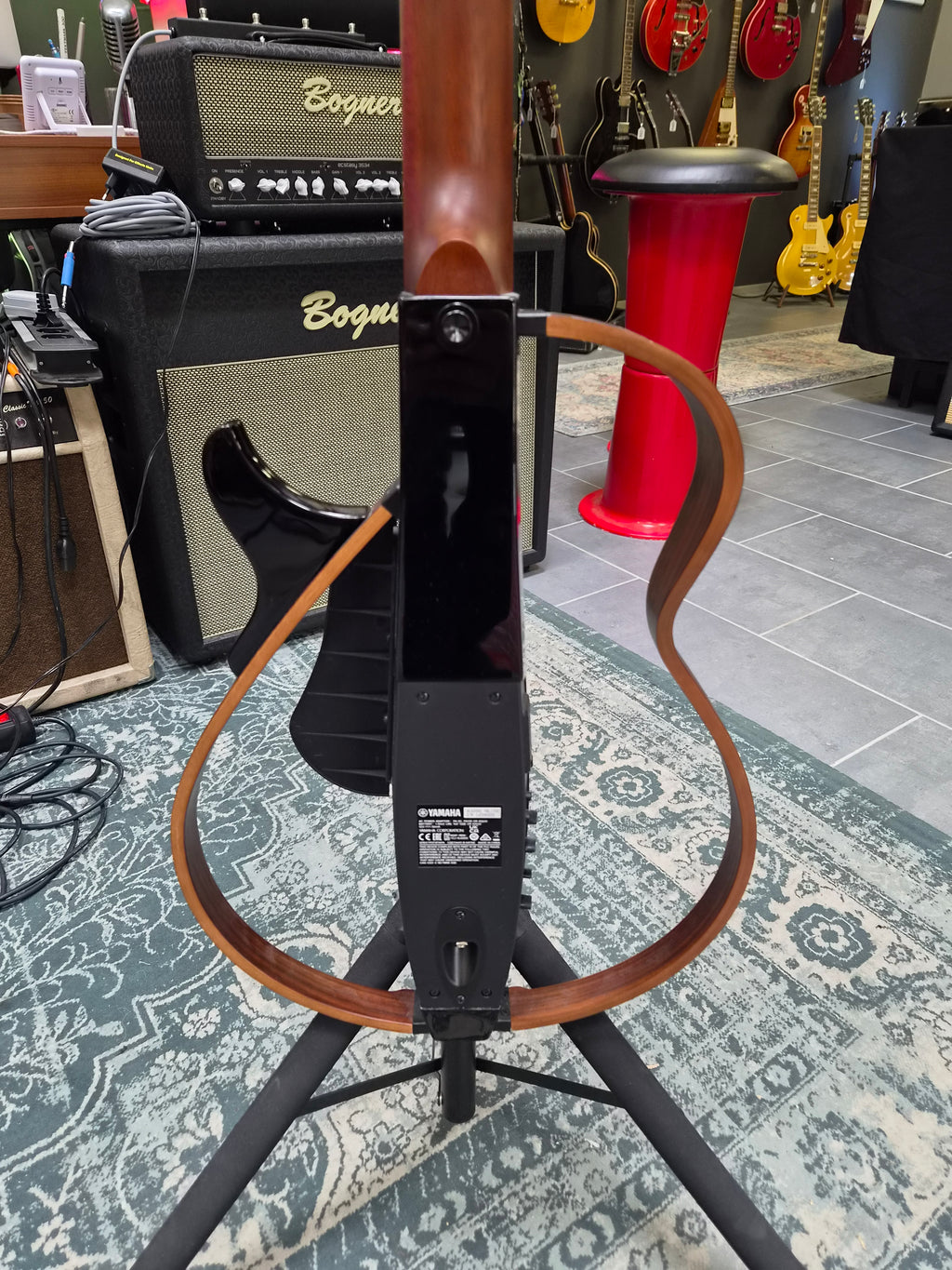 Yamaha SLG200S TBK