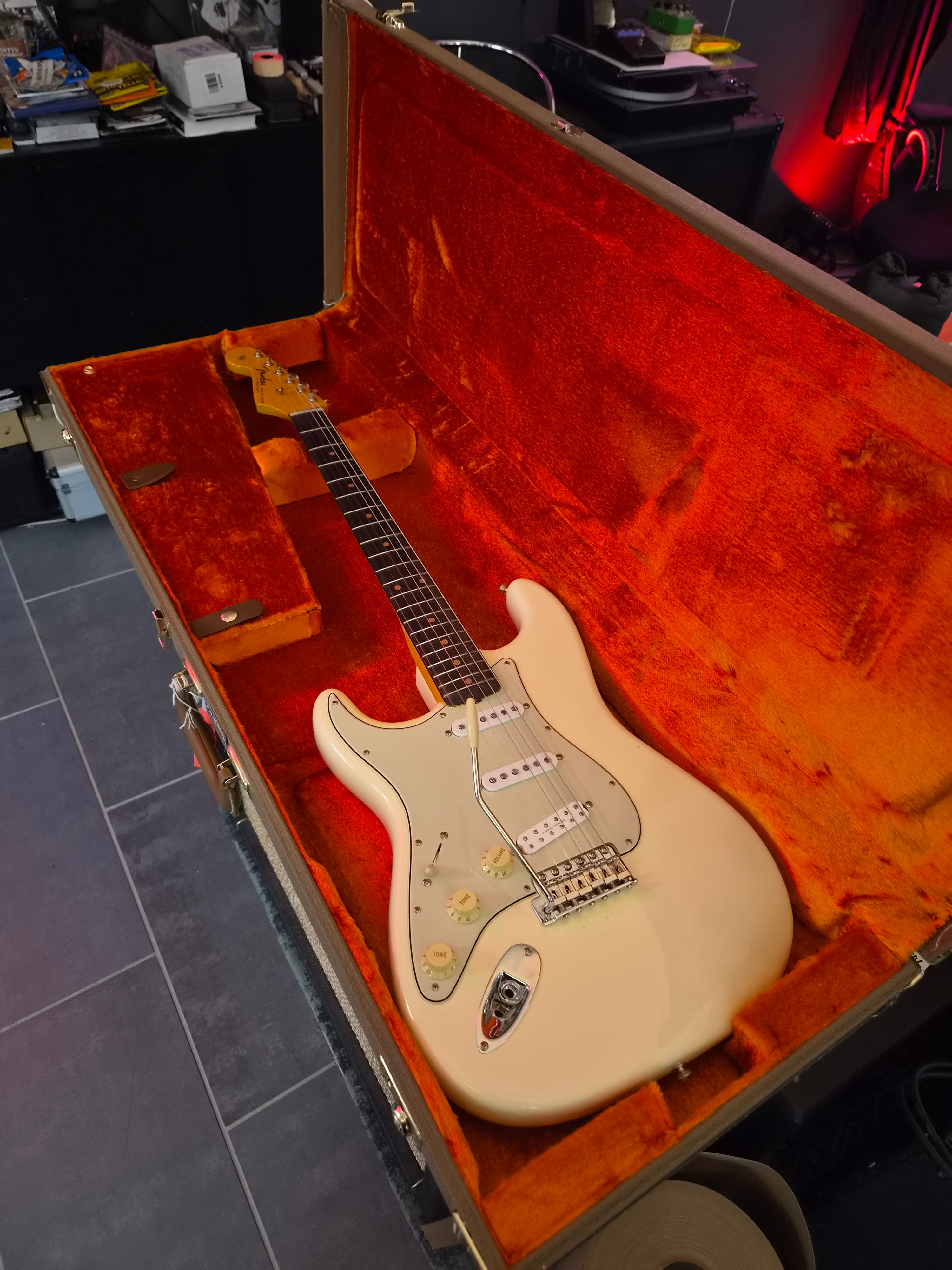 Fender American Vintage II 61 Stratocaster 2024 Lefty Olympic White