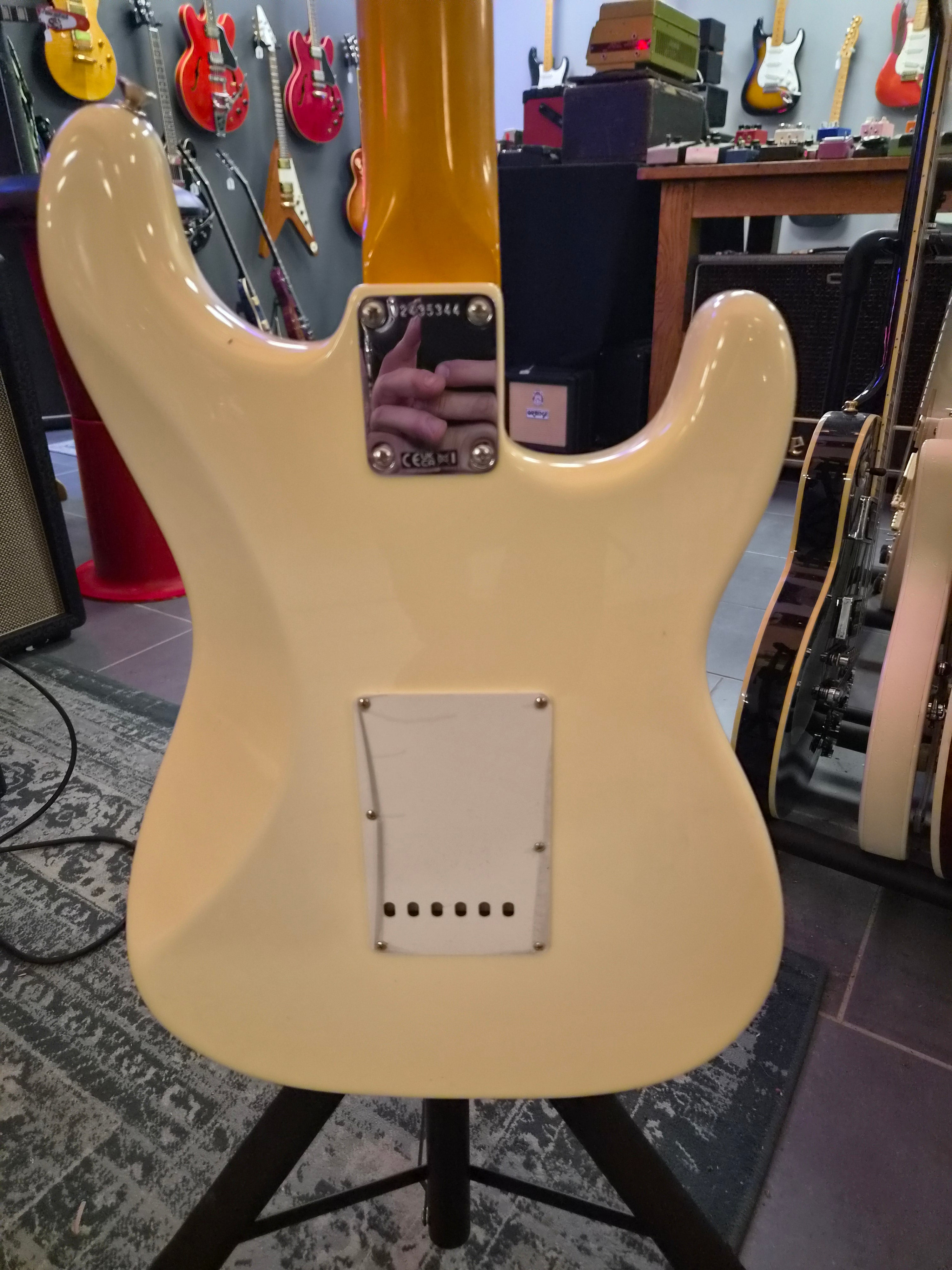 Fender American Vintage II 61 Stratocaster 2024 Lefty Olympic White