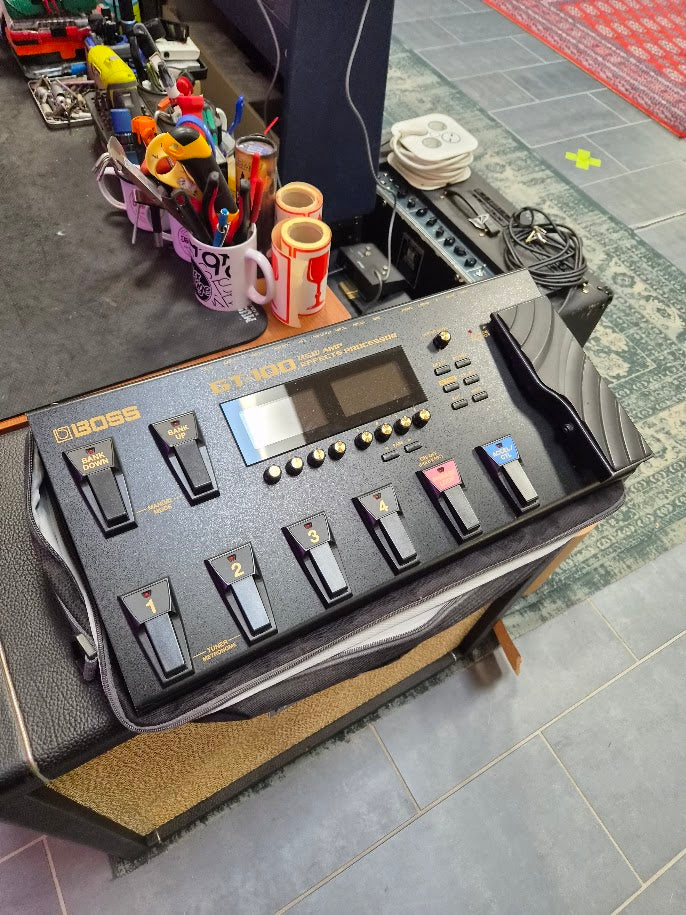 Boss GT-100