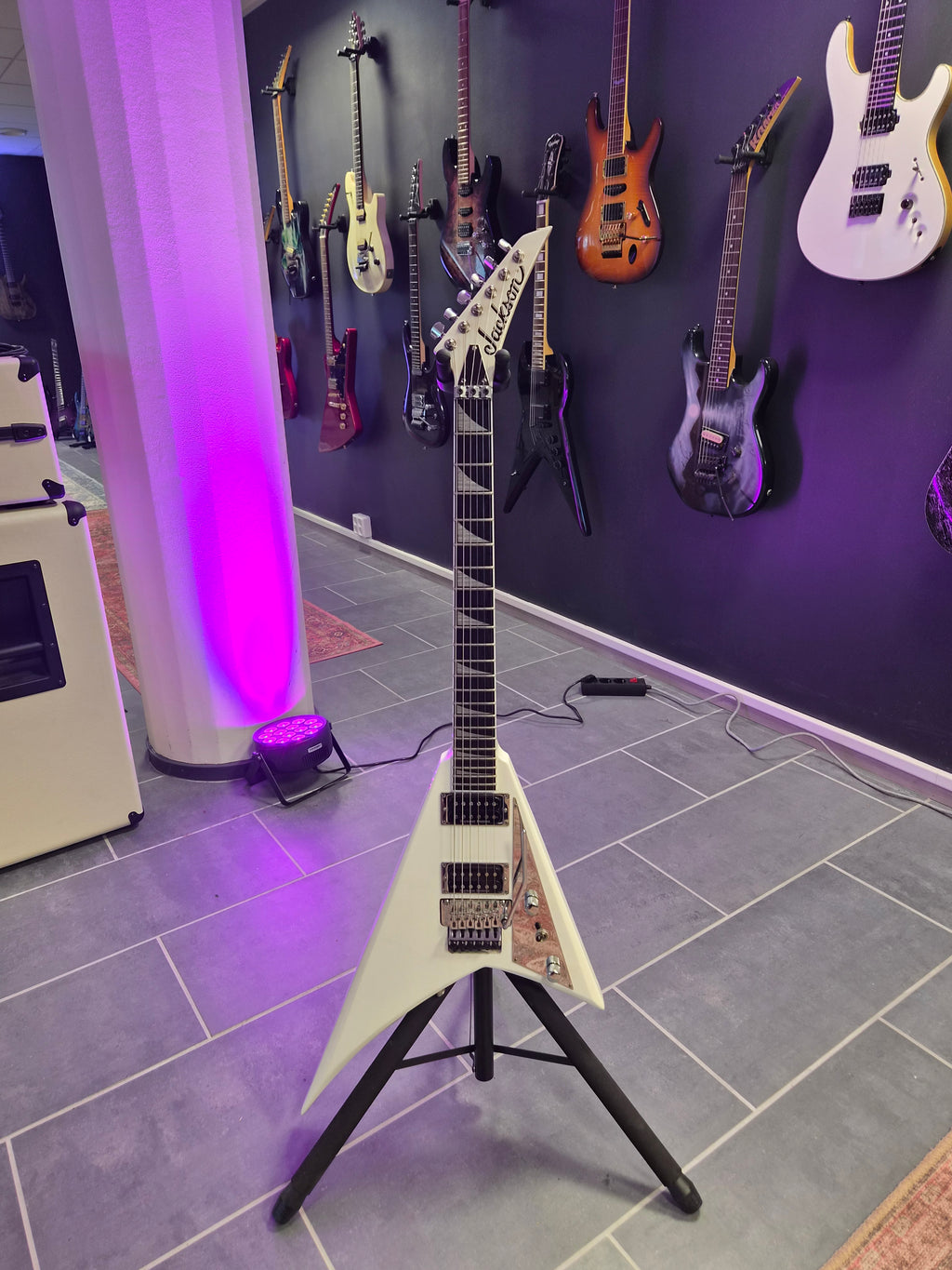 Jackson Pro Series Rhoads RR EB Snow White