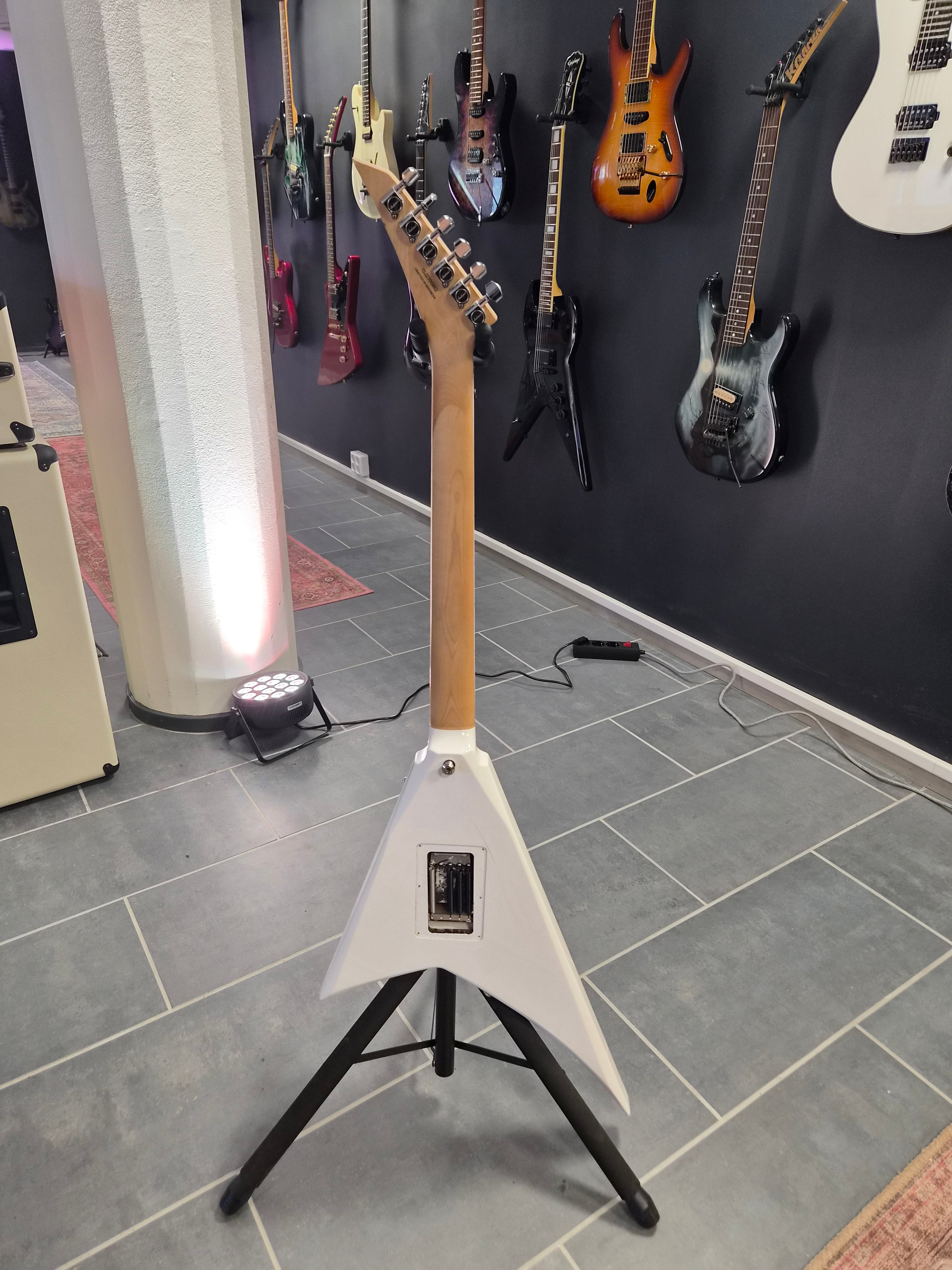 Jackson Pro Series Rhoads RR EB Snow White