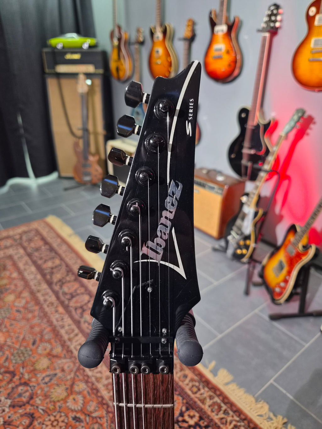 Ibanez S7420 Black Pearl Made in Japan