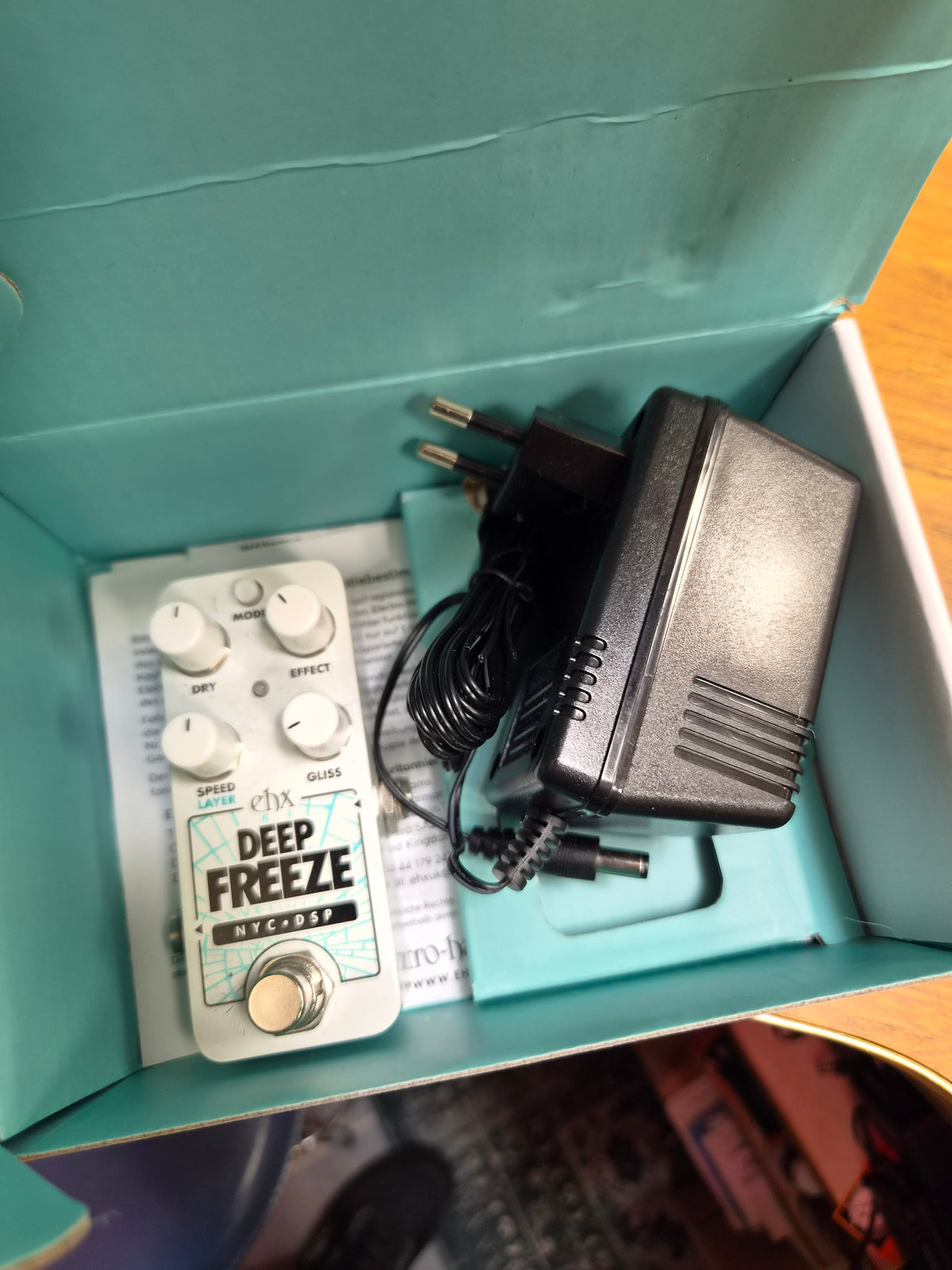 Electro-Harmonix Deep Freeze