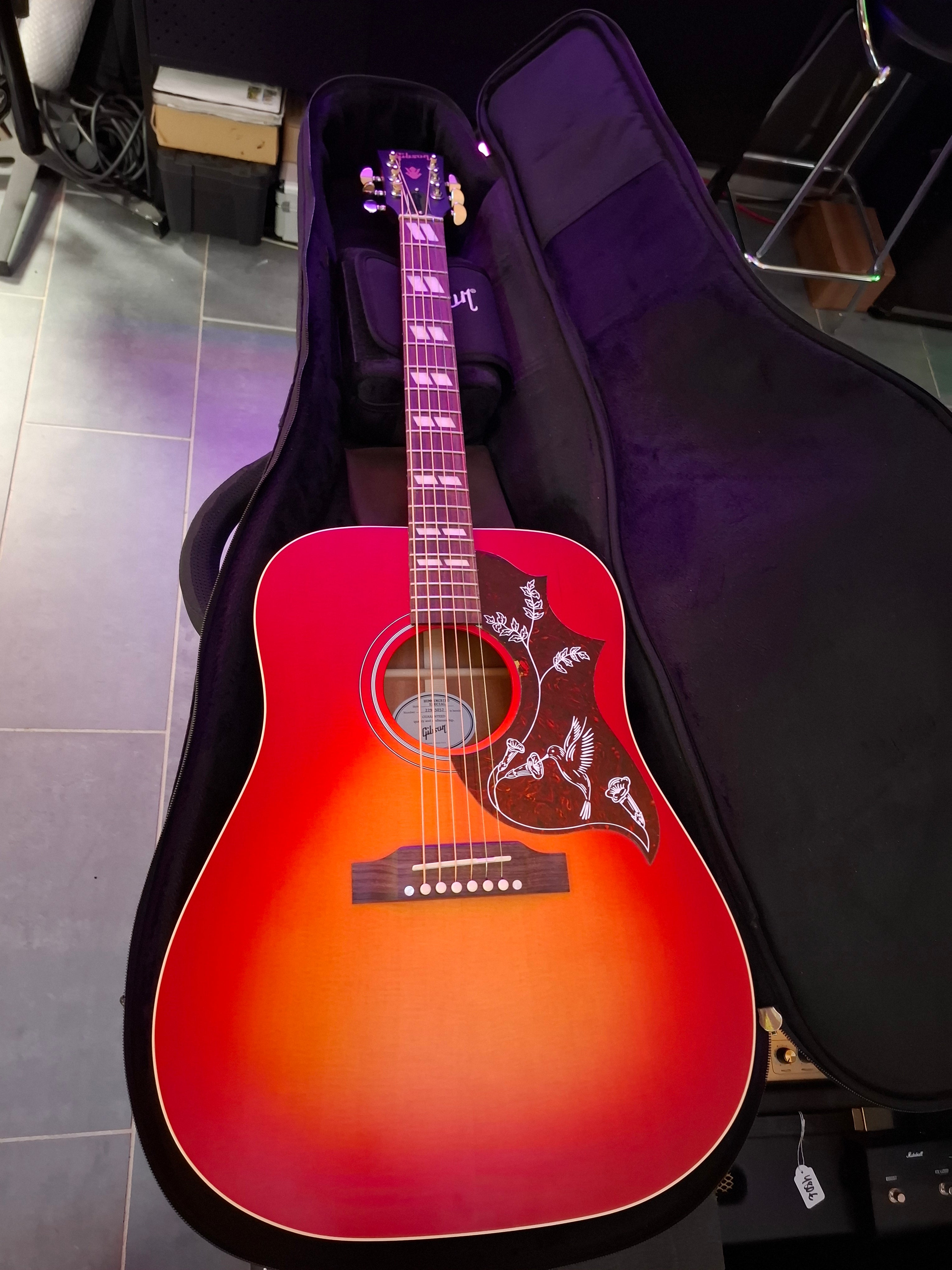 Gibson Hummingbird Special 2025