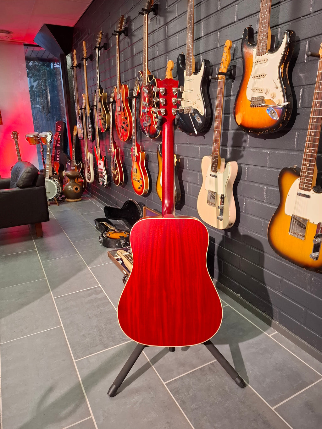 Gibson Hummingbird Special 2025