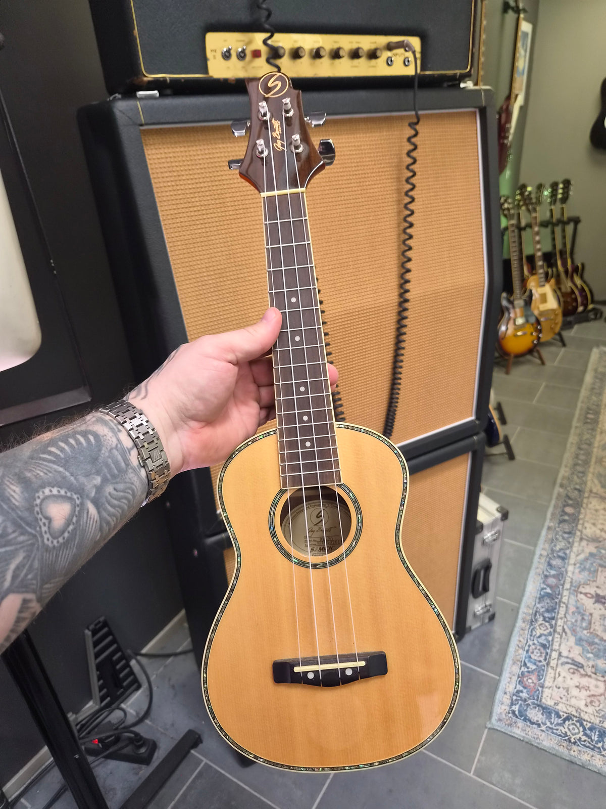 Samick UK-70