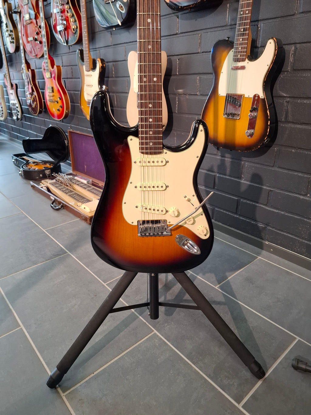 Fender American Deluxe Stratocaster 2011