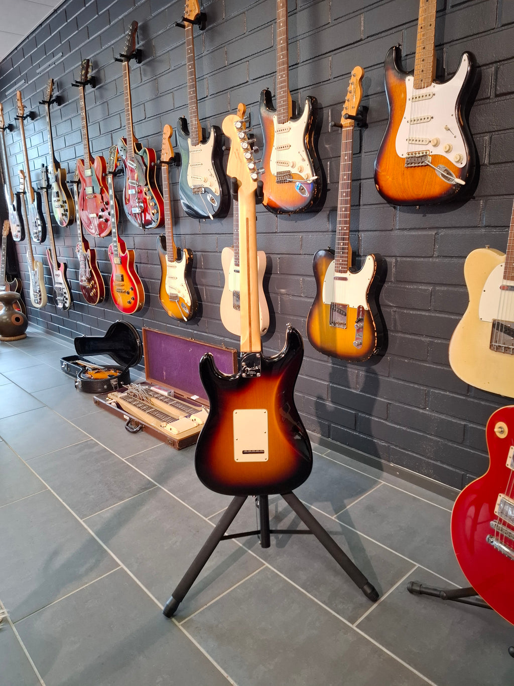 Fender American Deluxe Stratocaster 2011