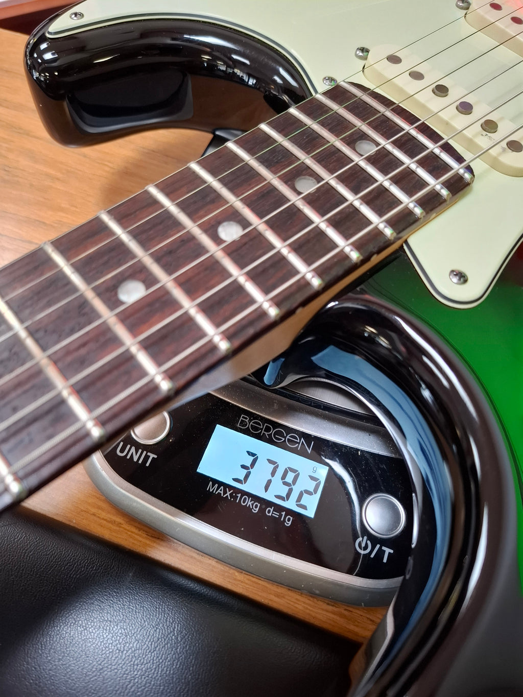 Fender American Deluxe Stratocaster 2011