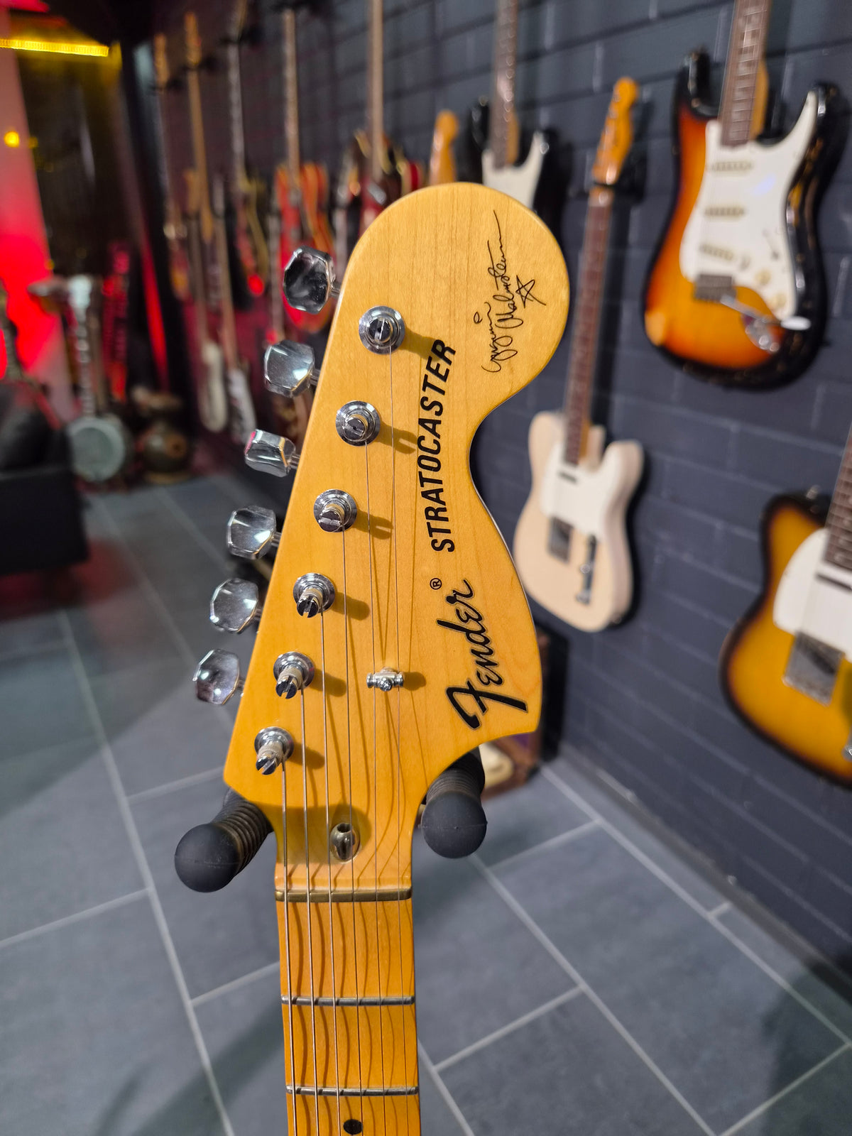 Fender ST71 140YM Yngwie Malmsteen Signature Stratocaster Made In Japan