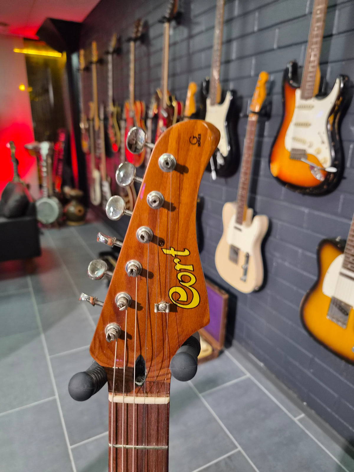 Cort G260CS Black