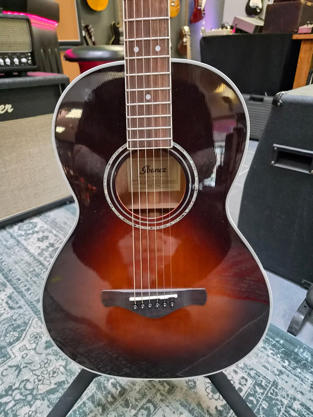 Ibanez AVN1-BS Artwood Vintage Parlor Brown Sunburst
