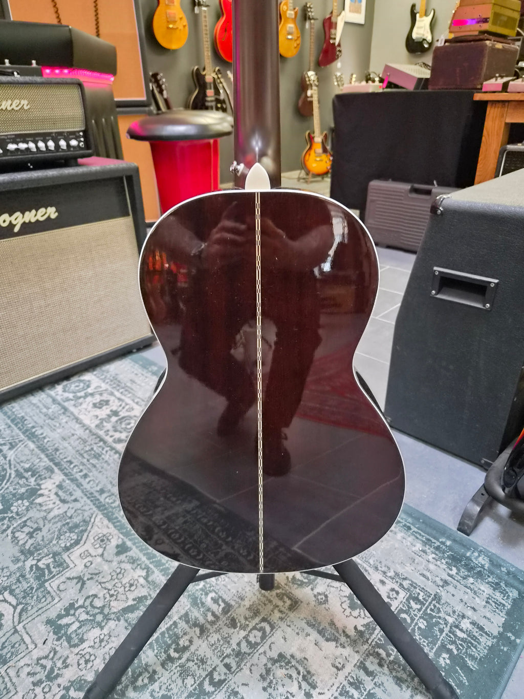 Ibanez AVN1-BS Artwood Vintage Parlor Brown Sunburst