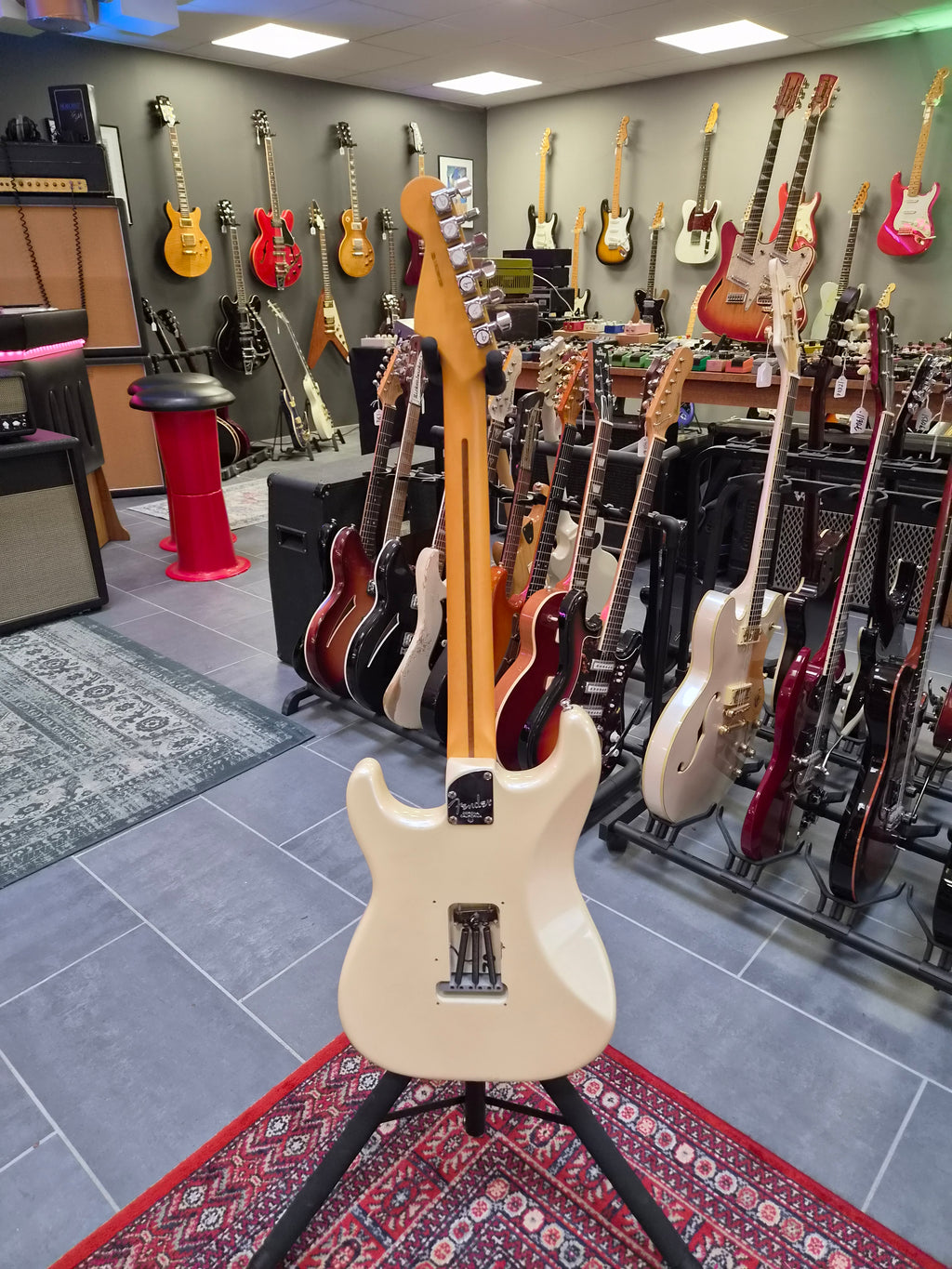Fender American Deluxe Stratocaster w/ Jeff Beck Olympic Pearl Body and Professional II Neck