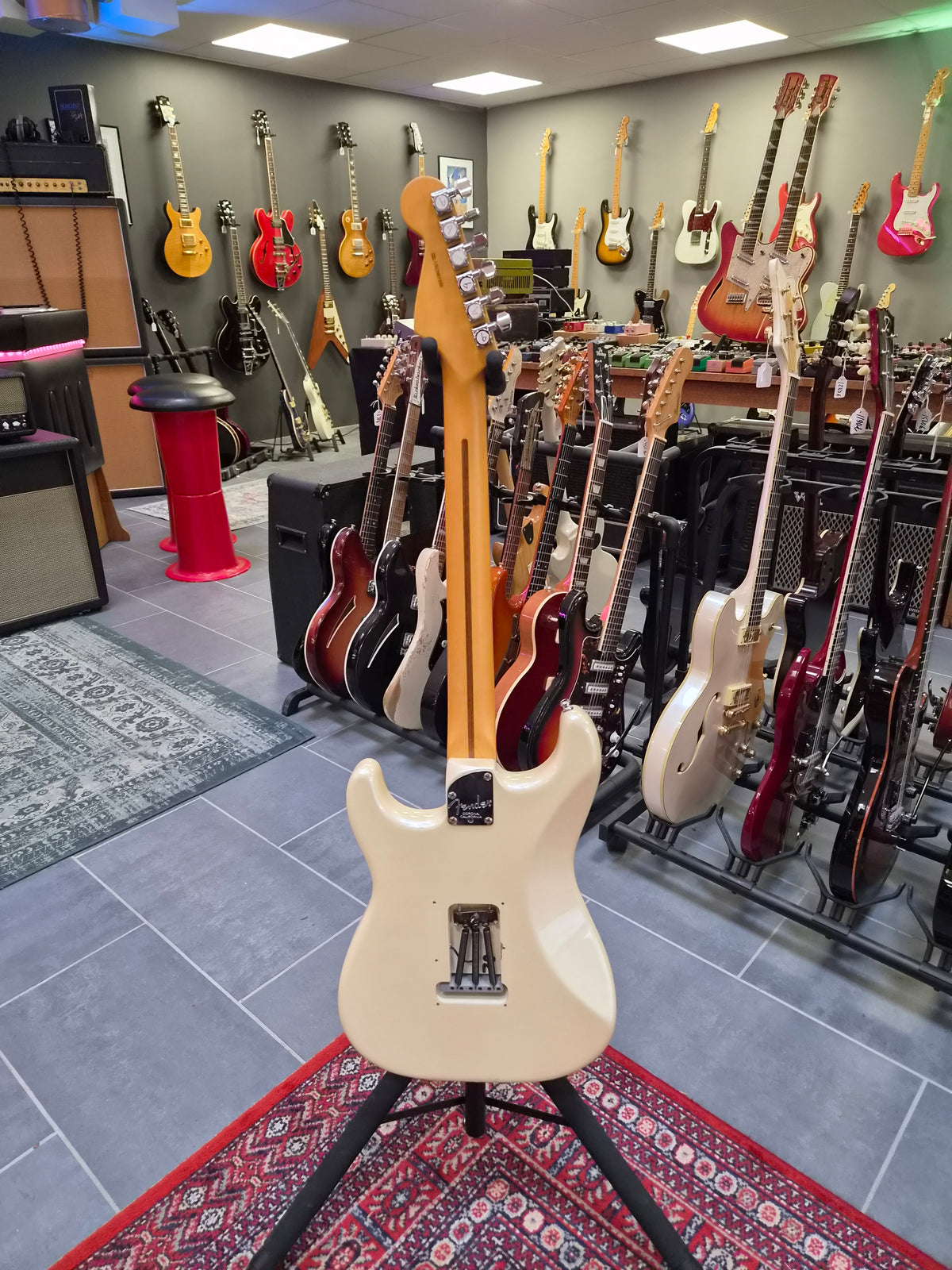 Fender American Deluxe Stratocaster w/ Jeff Beck Olympic Pearl Body and Professional II Neck
