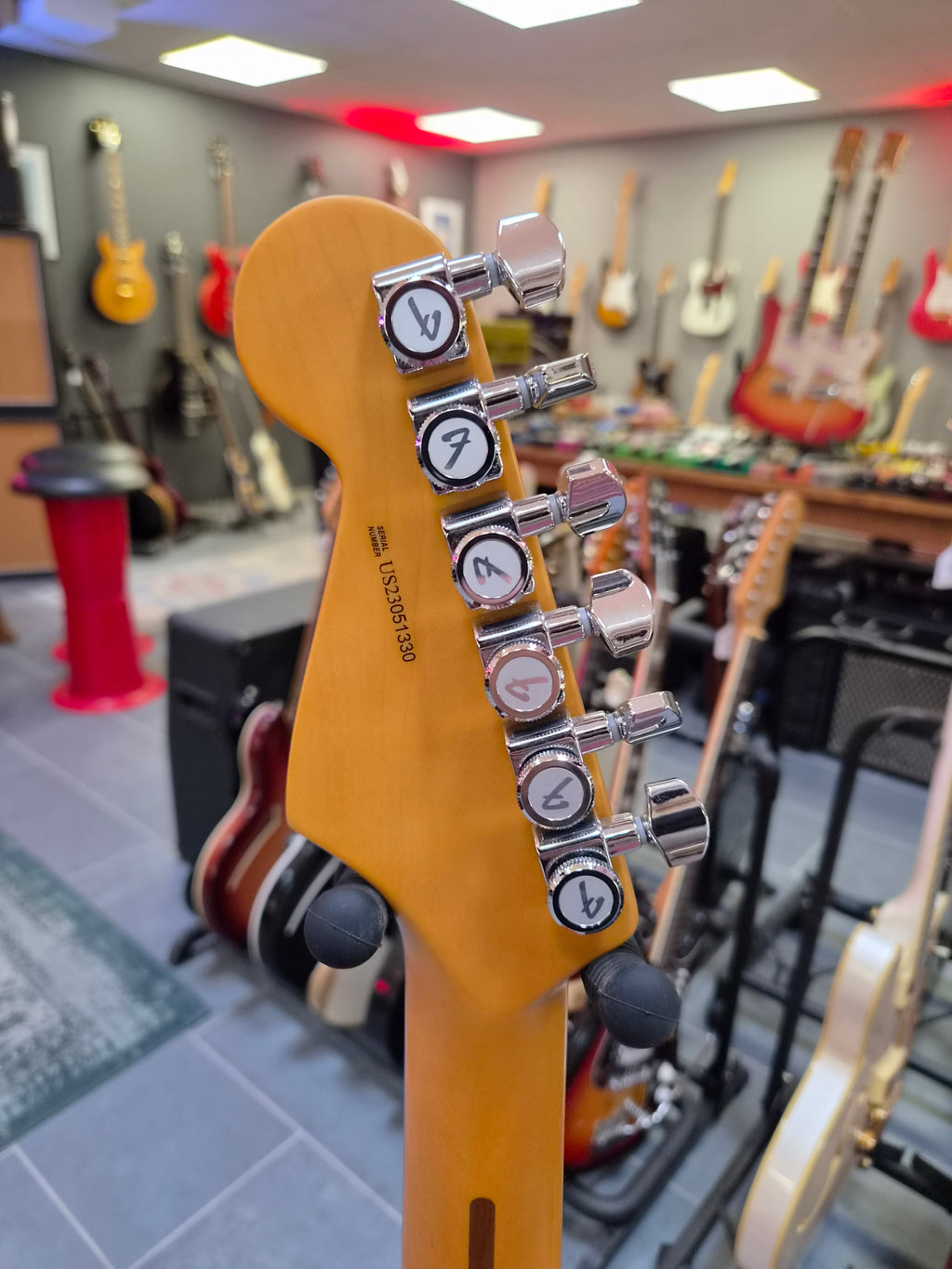 Fender American Deluxe Stratocaster w/ Jeff Beck Olympic Pearl Body and Professional II Neck