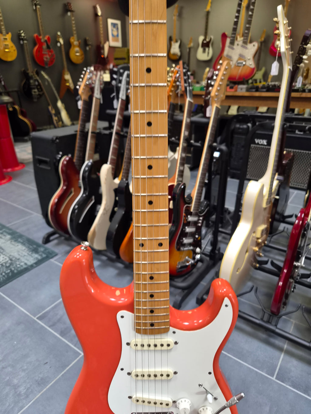 Fender Hank Marvin Signature Stratocaster 1996 Made in Japan