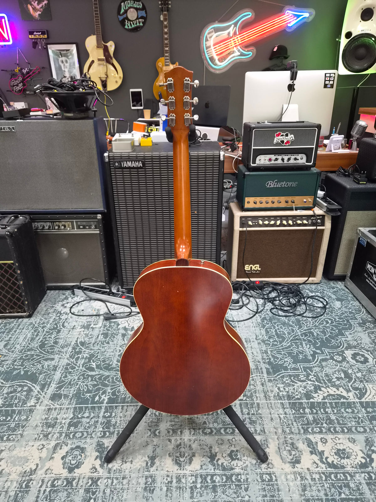 Godin 5th Avenue Kingpin