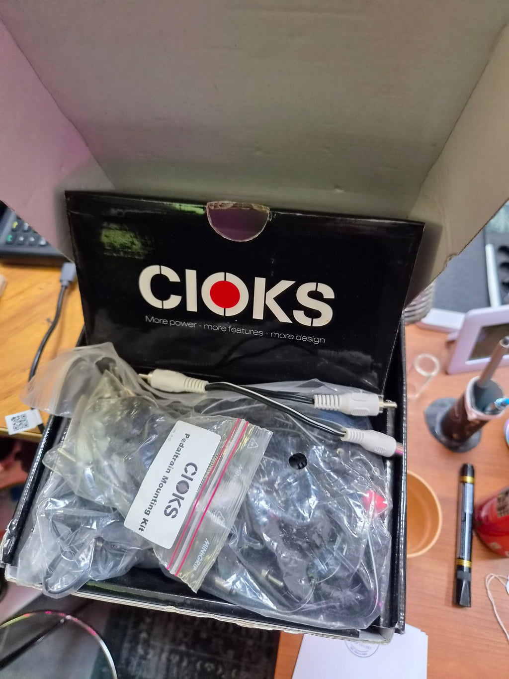 Cioks AC10