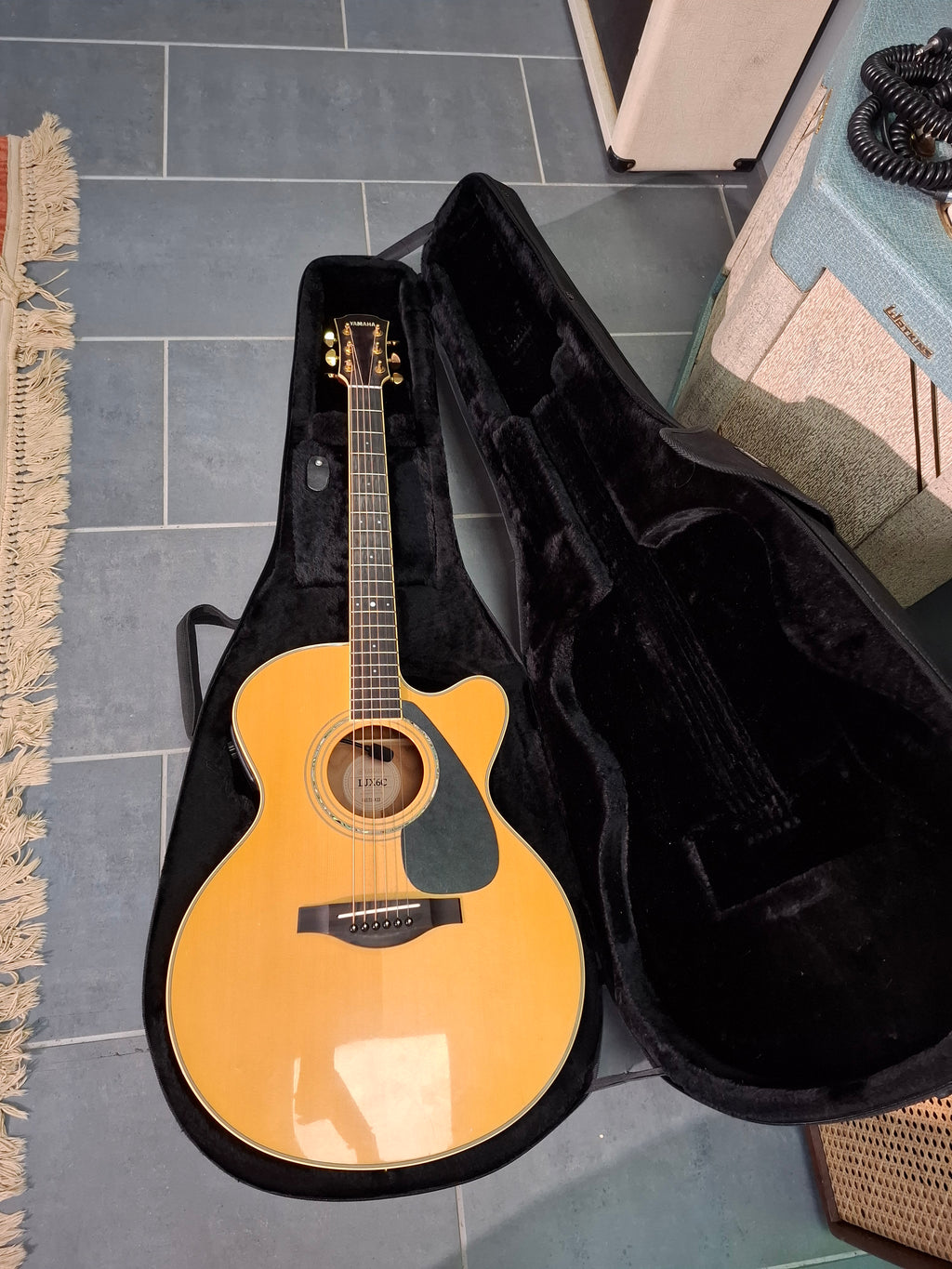 Yamaha LJX6C