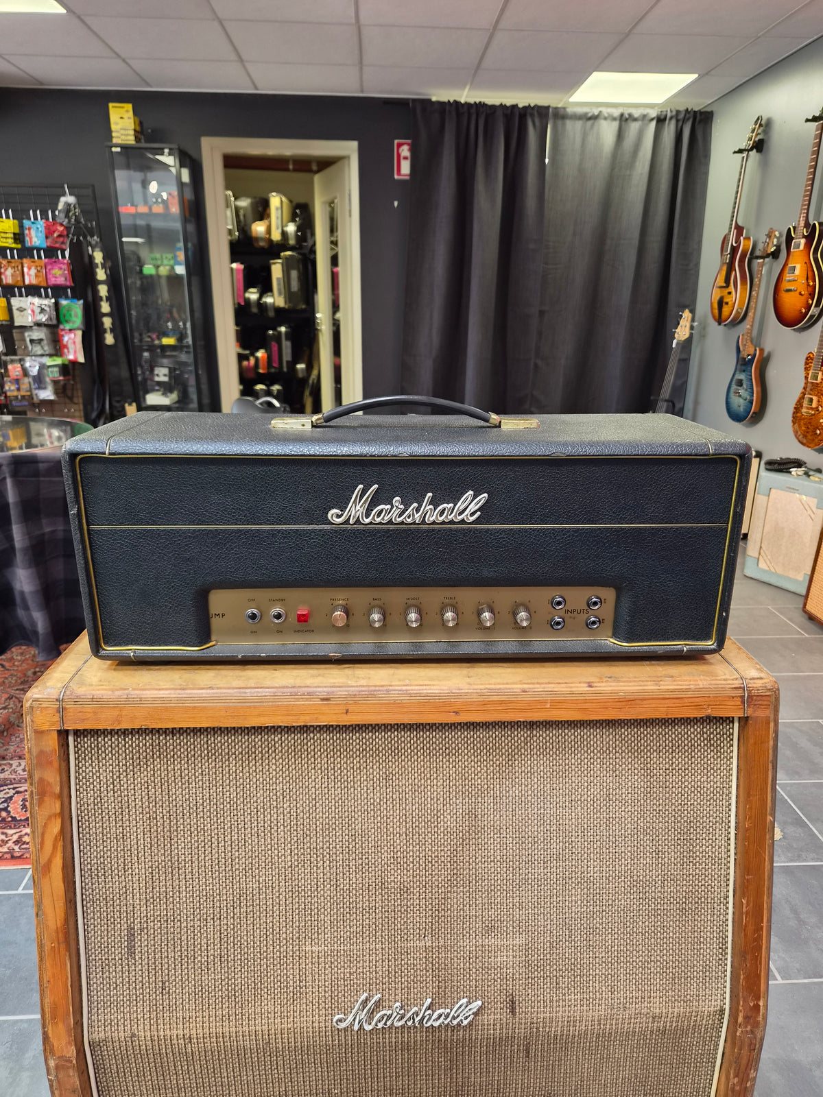 Marshall JMP 50W 1968 Plexi & Marshall 1982A Cabinet