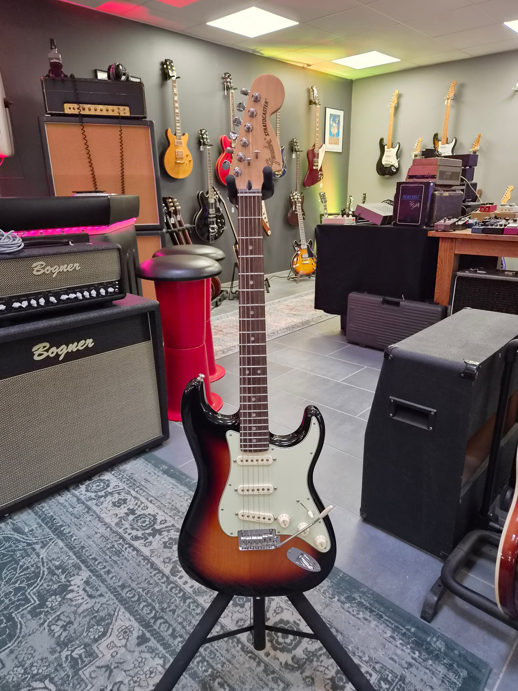 Fender Deluxe Roadhouse Stratocaster Sunburst 2016