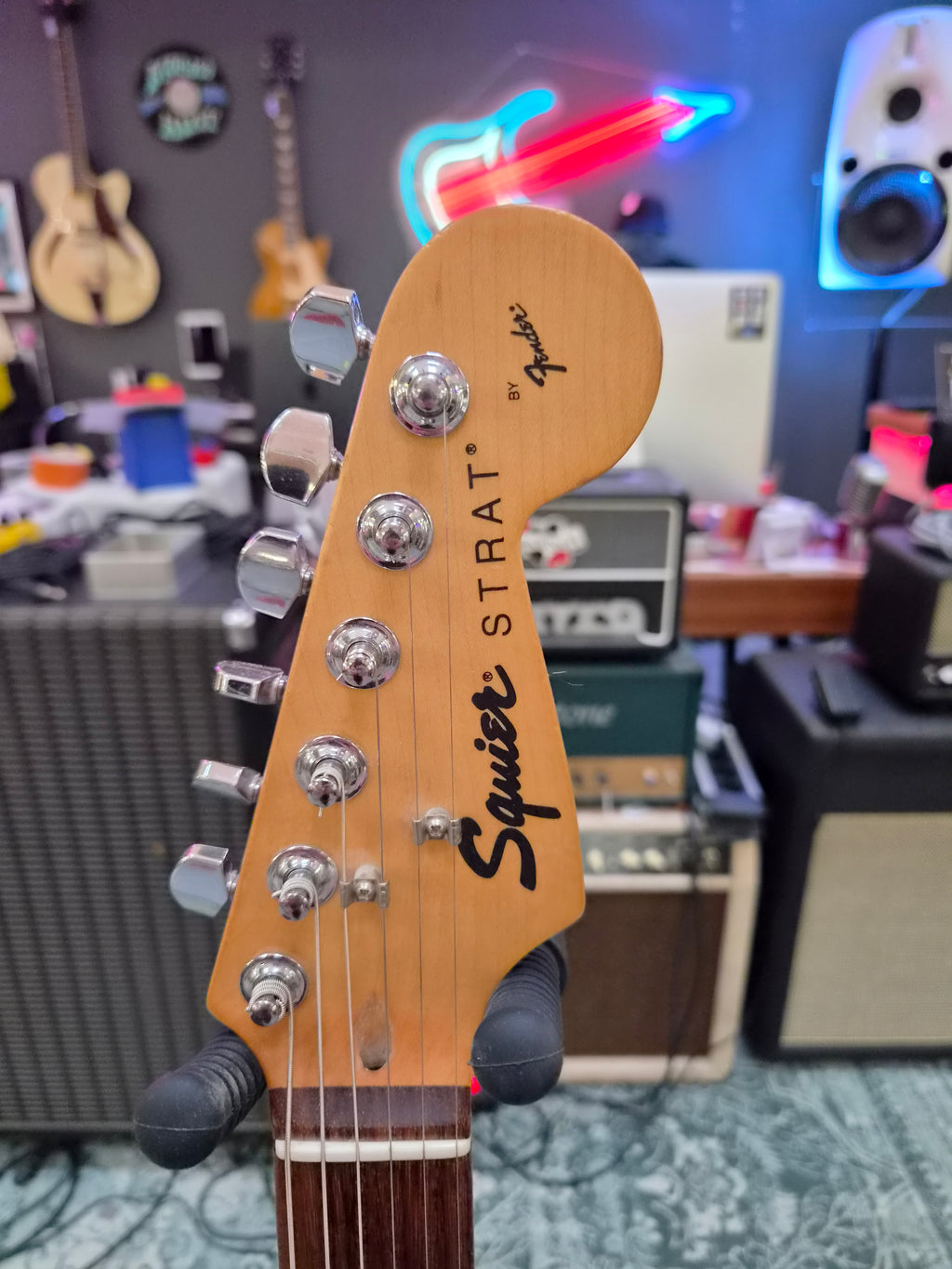 Squier "Yako" Strat